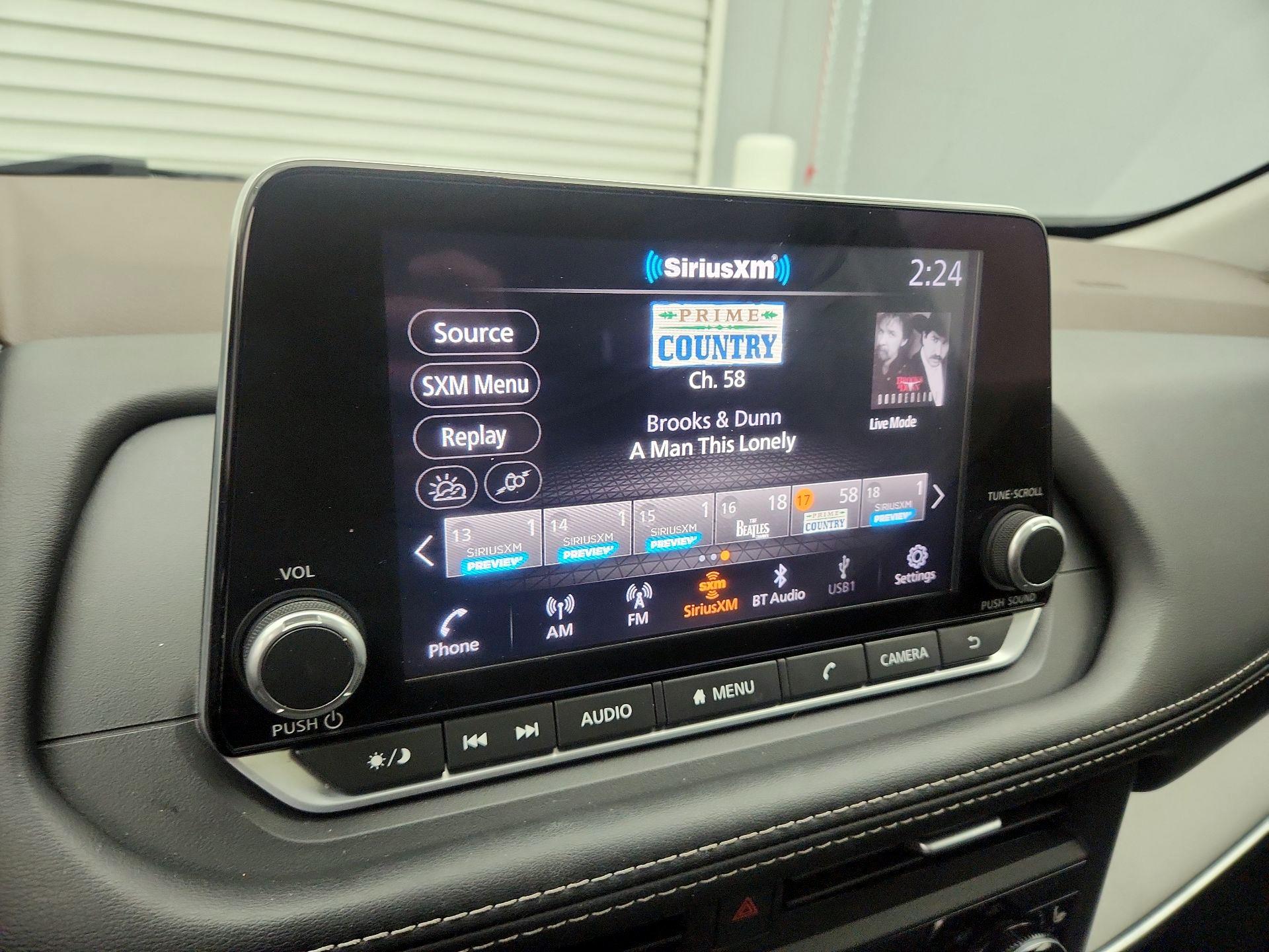 Thumbnail: 2023 Nissan Rogue - 15