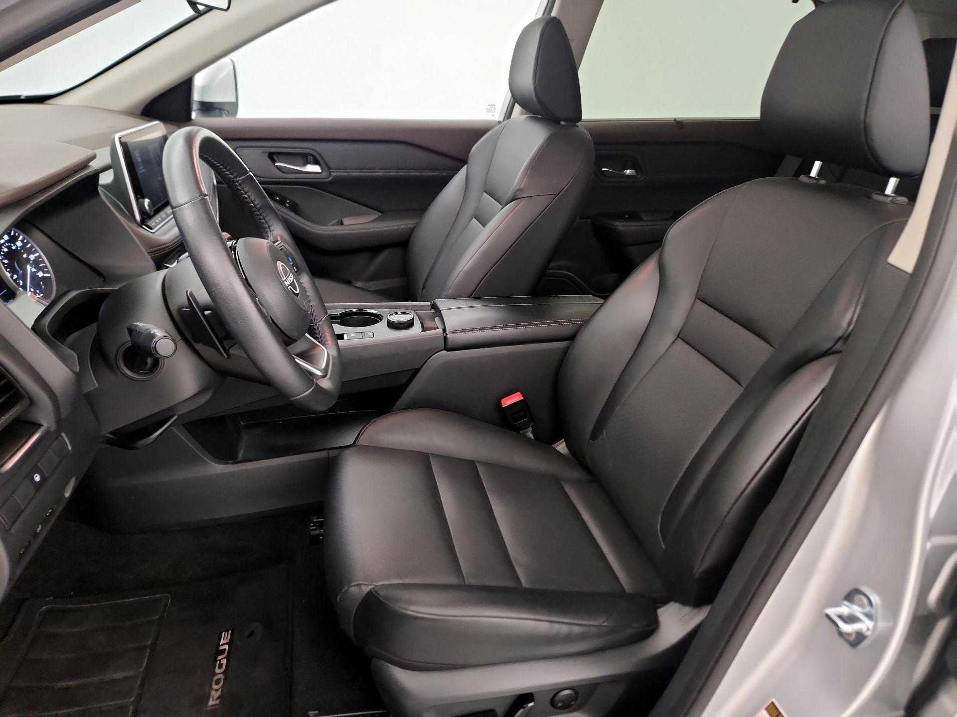 Thumbnail: 2023 Nissan Rogue - 11