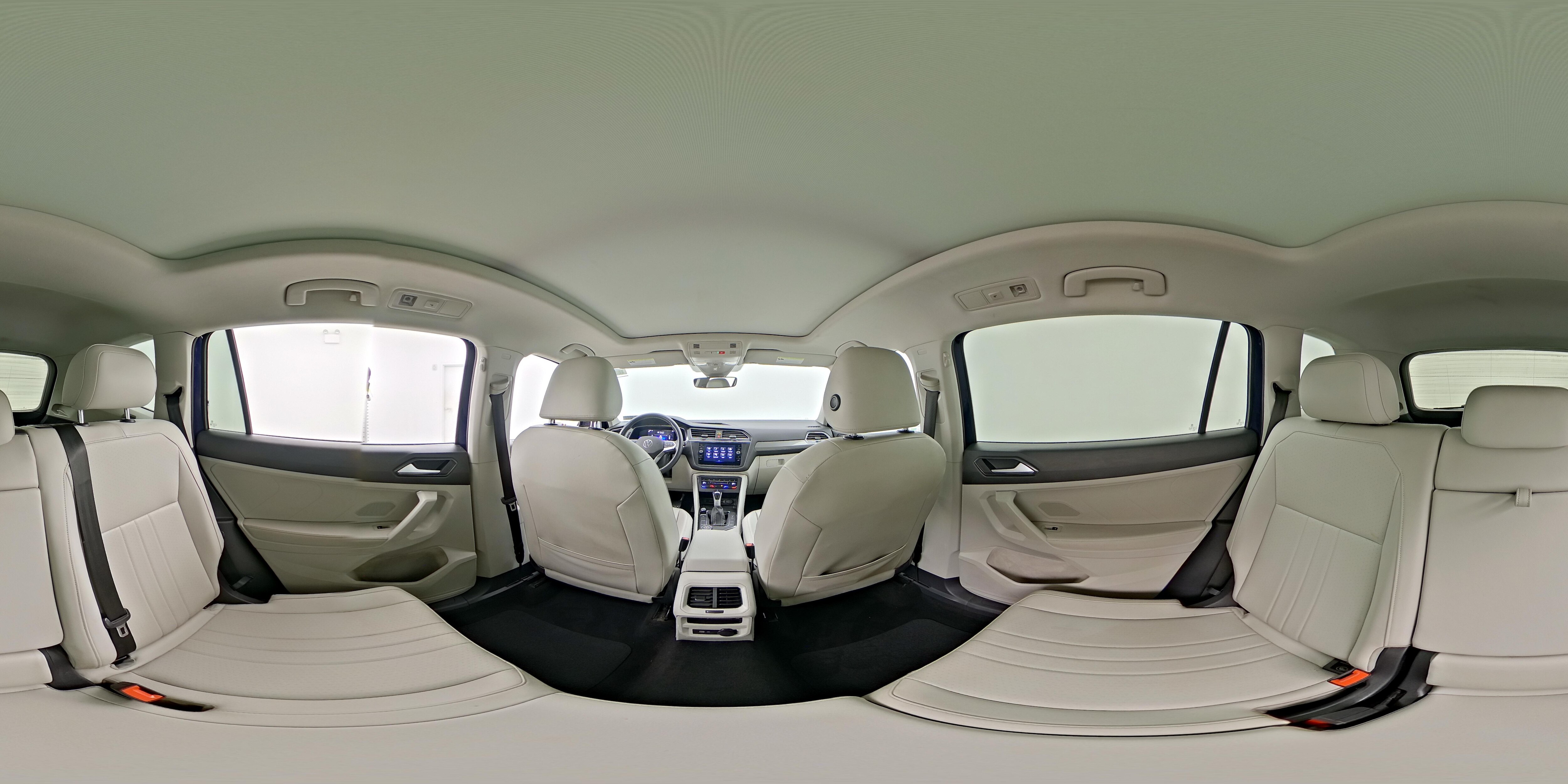 2022 Volkswagen Tiguan SE - Photo 26