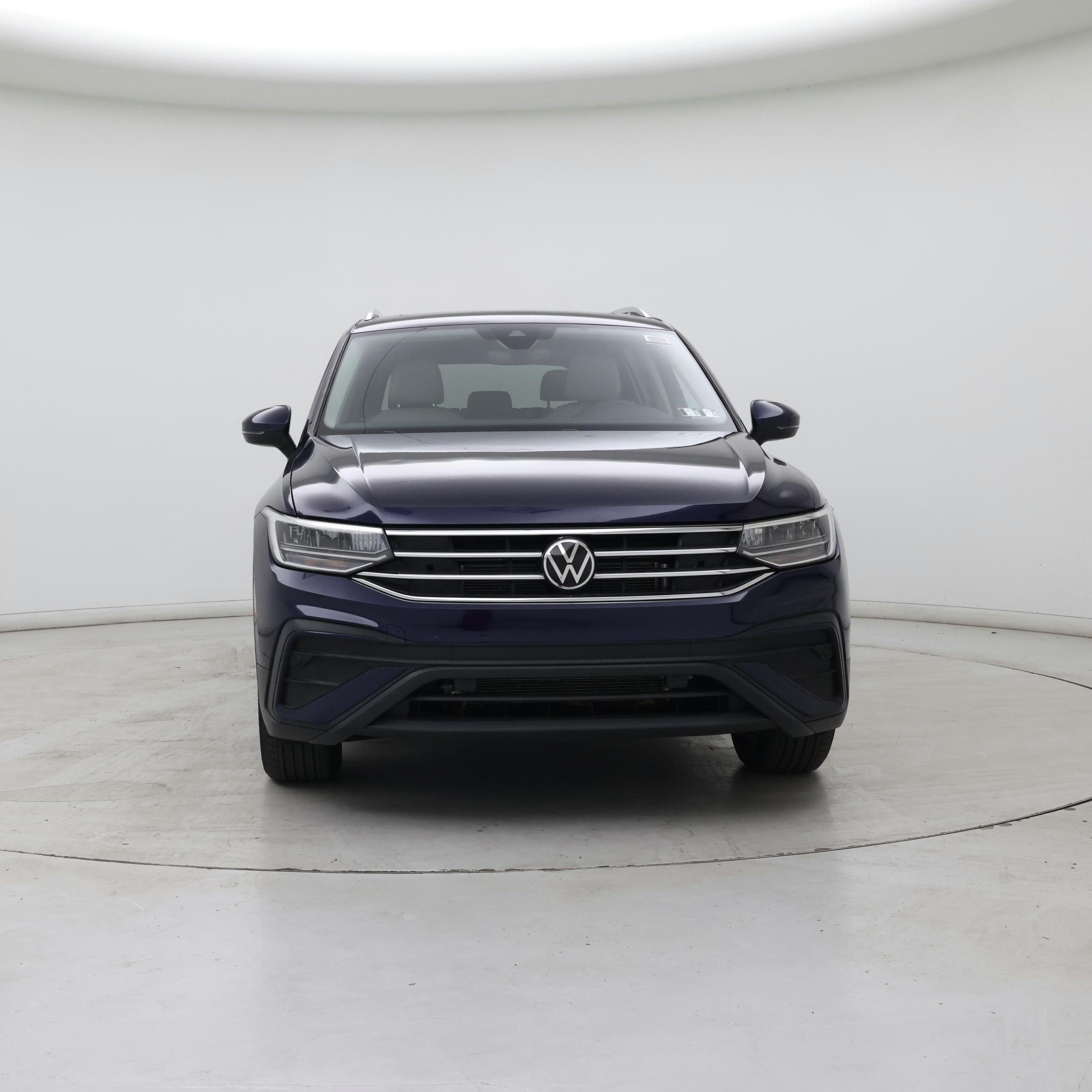 Thumbnail: 2022 Volkswagen Tiguan - 5