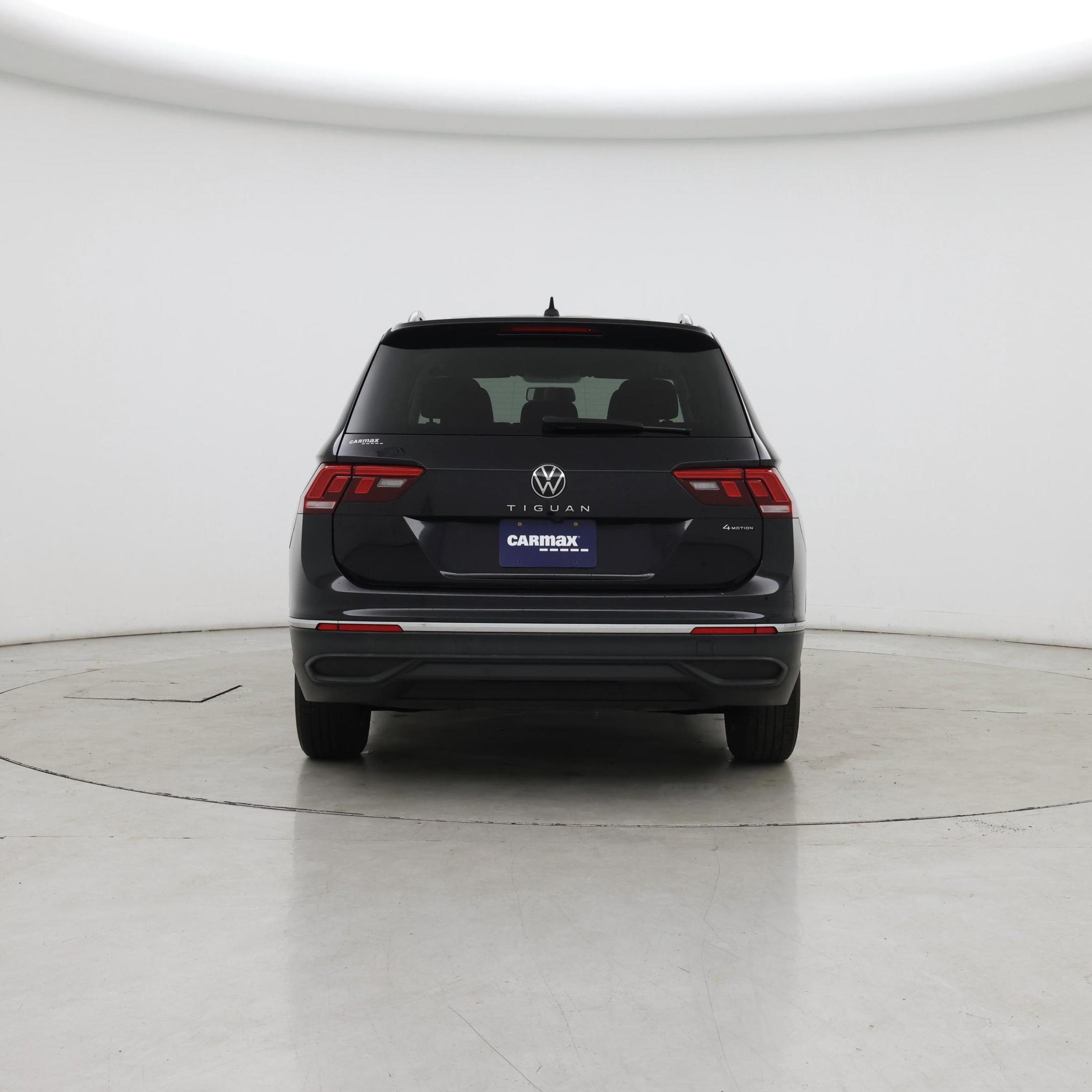 Thumbnail: 2022 Volkswagen Tiguan - 6