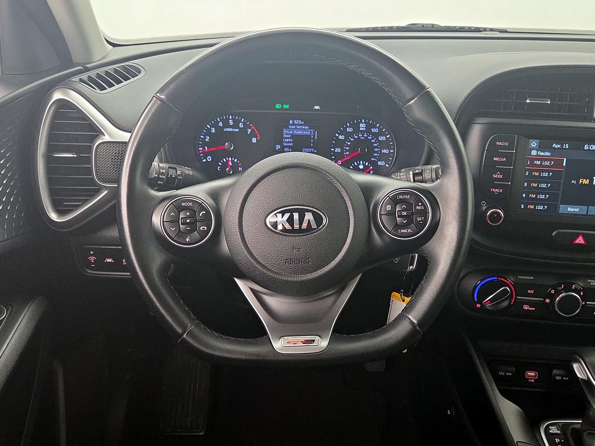 Thumbnail: 2020 Kia Soul - 10