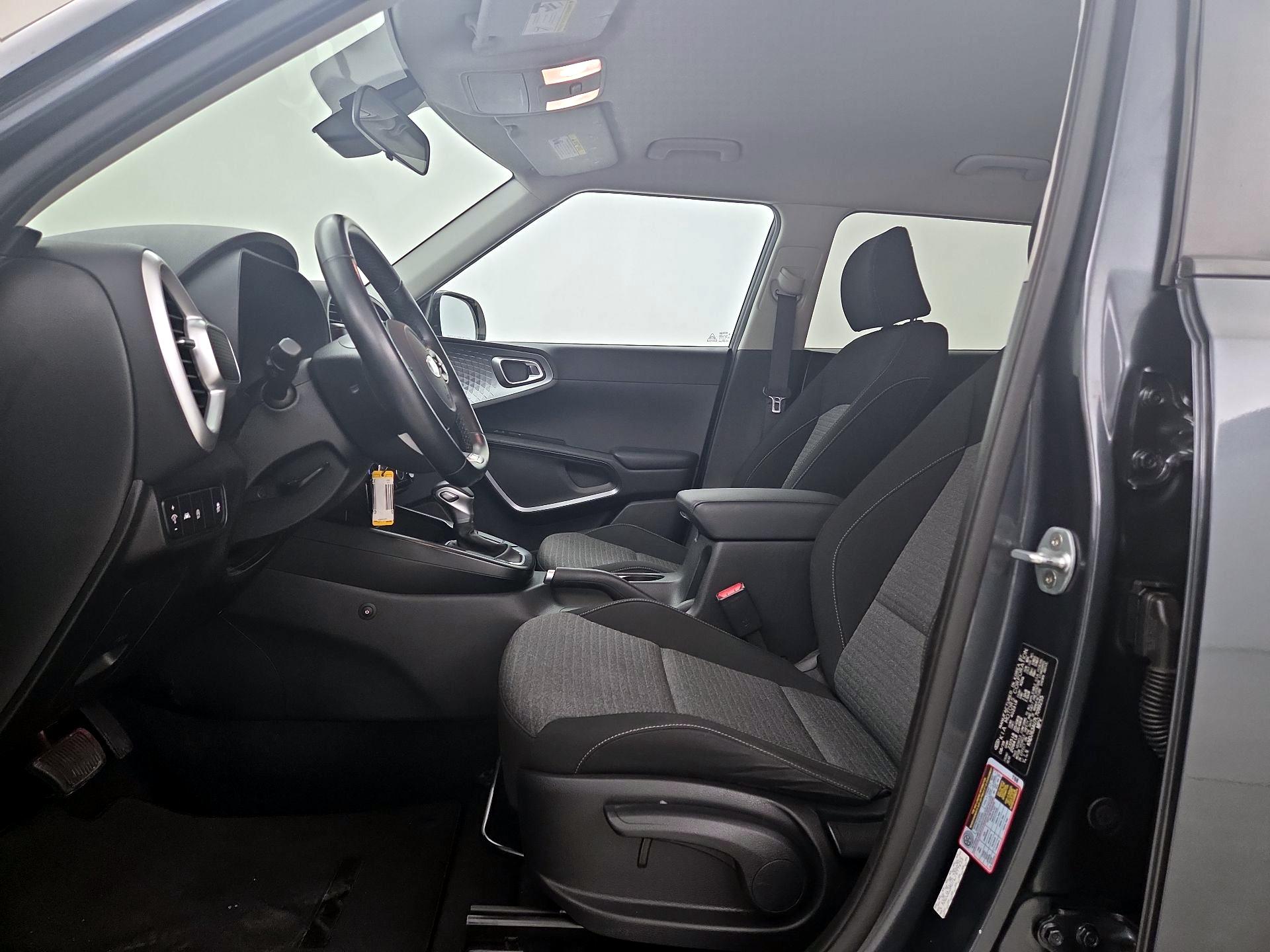 Thumbnail: 2020 Kia Soul - 11