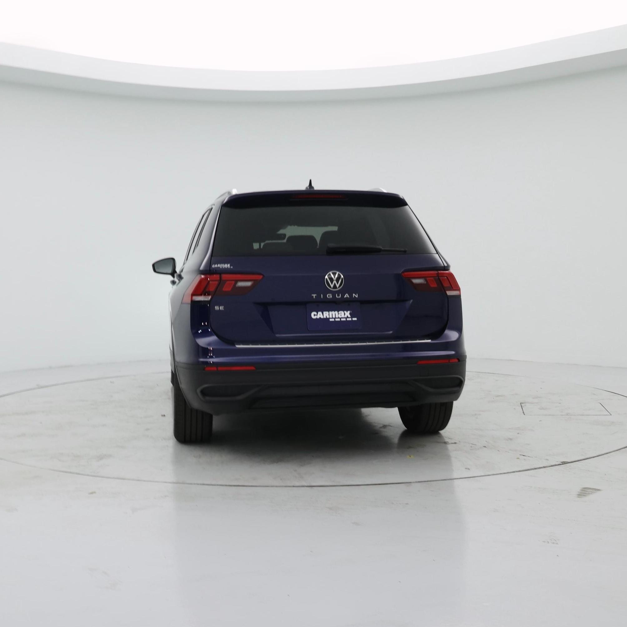 Thumbnail: 2022 Volkswagen Tiguan - 6