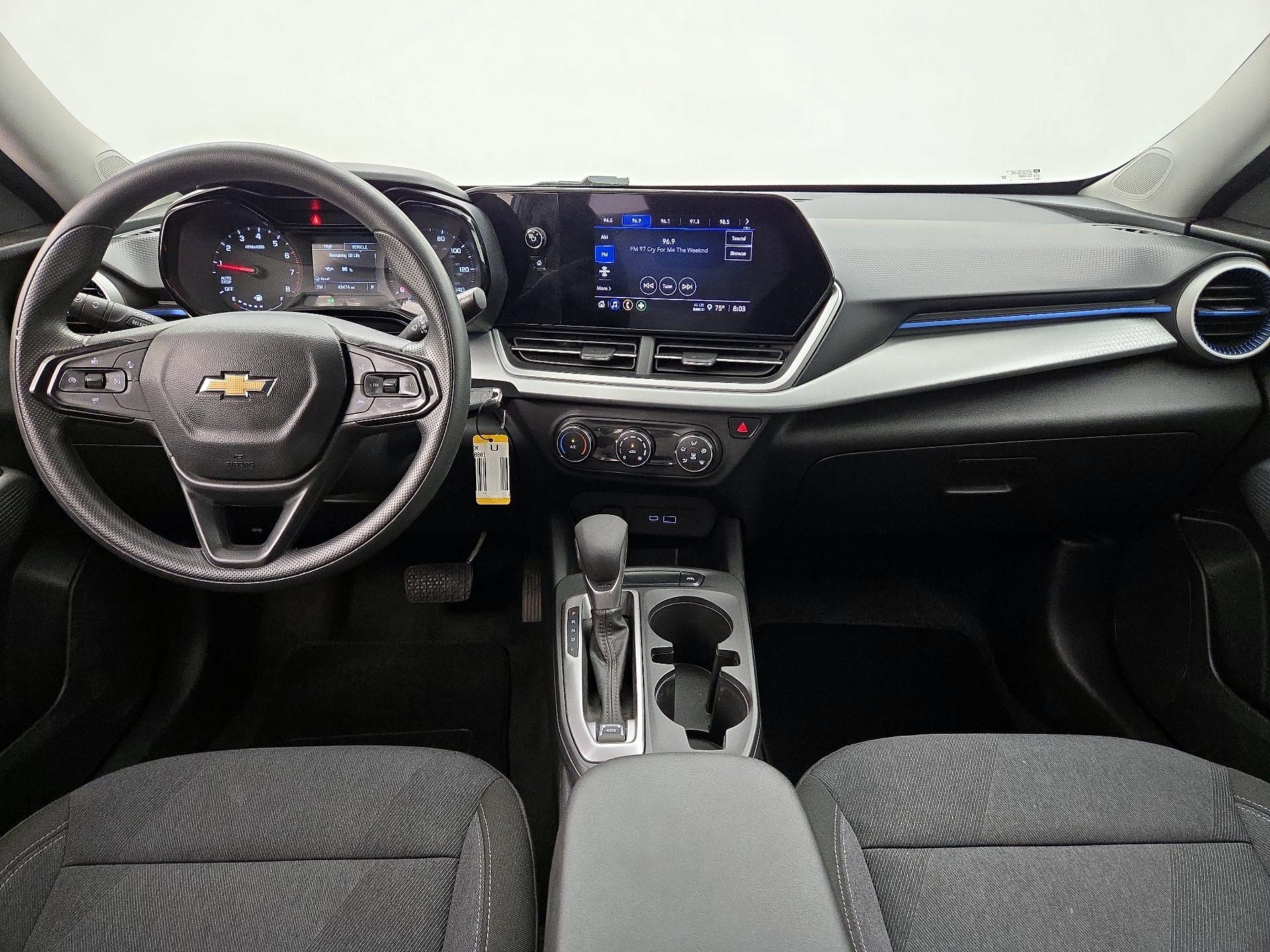 Thumbnail: 2024 Chevrolet Trax - 9