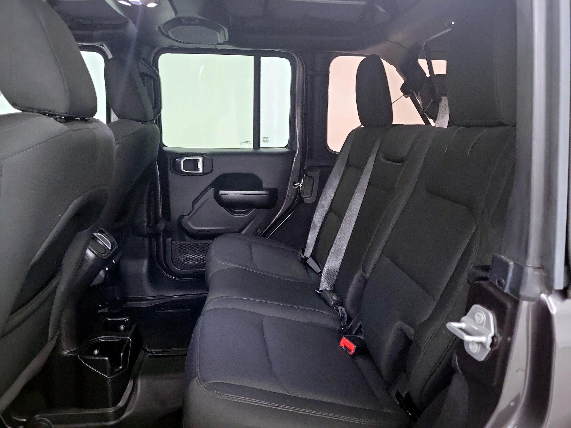 Thumbnail: 2021 Jeep Wrangler - 19