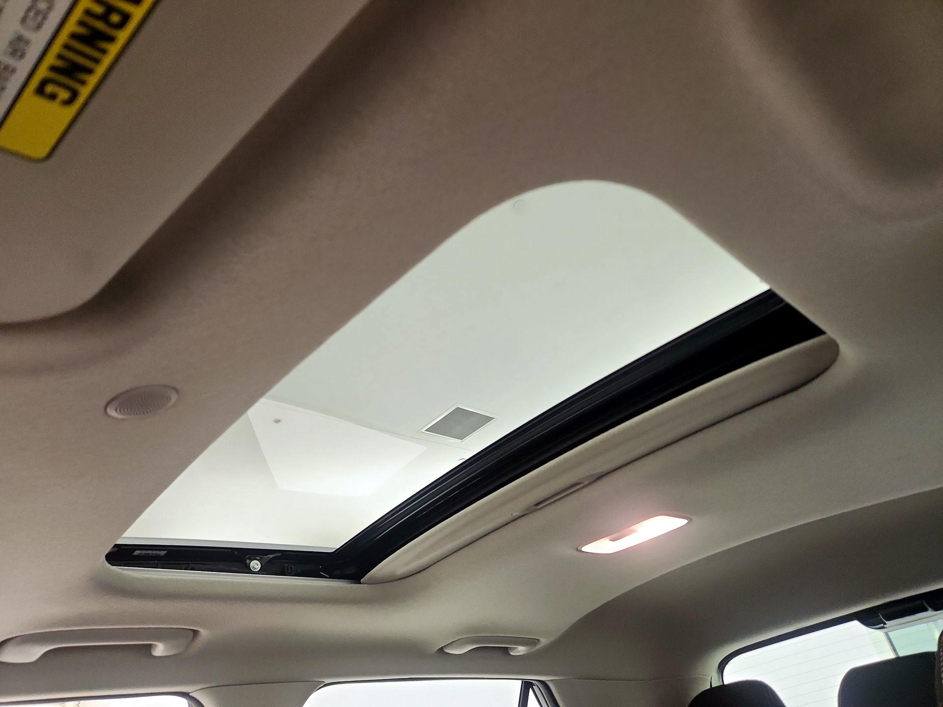 Thumbnail: 2023 Hyundai Venue - 19