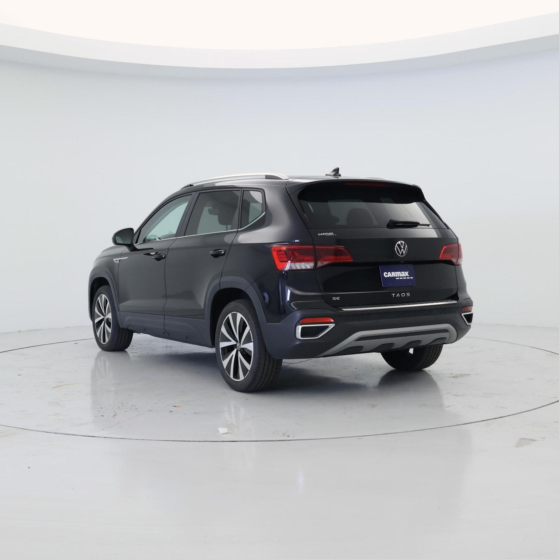 Thumbnail: 2022 Volkswagen Taos - 2