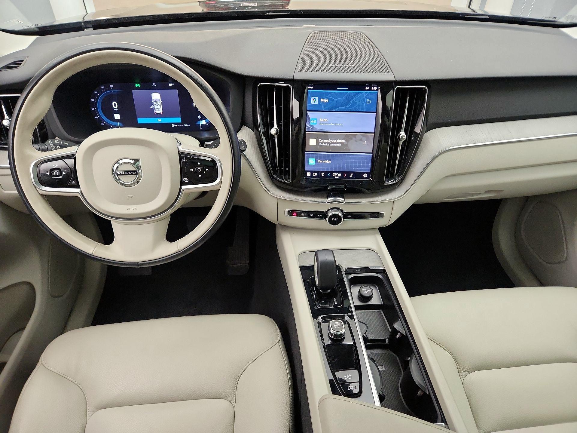 Thumbnail: 2023 Volvo XC60 - 9