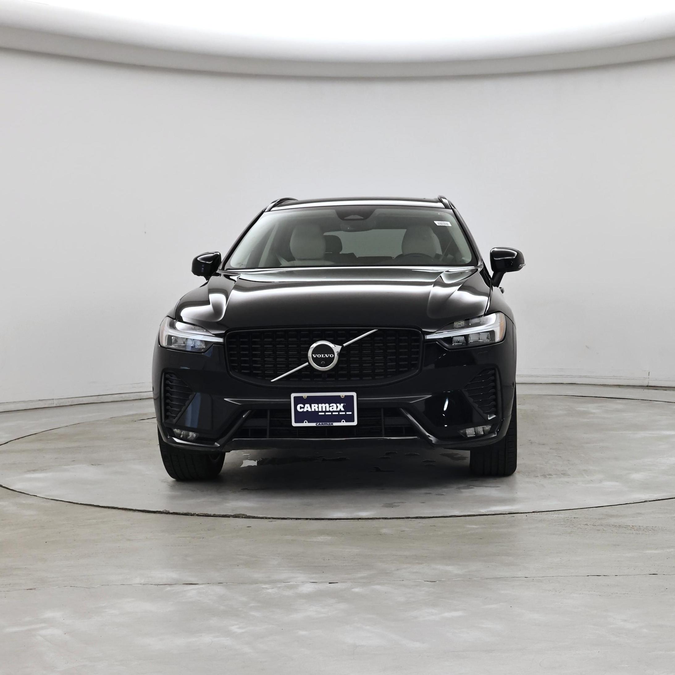 Thumbnail: 2023 Volvo XC60 - 5