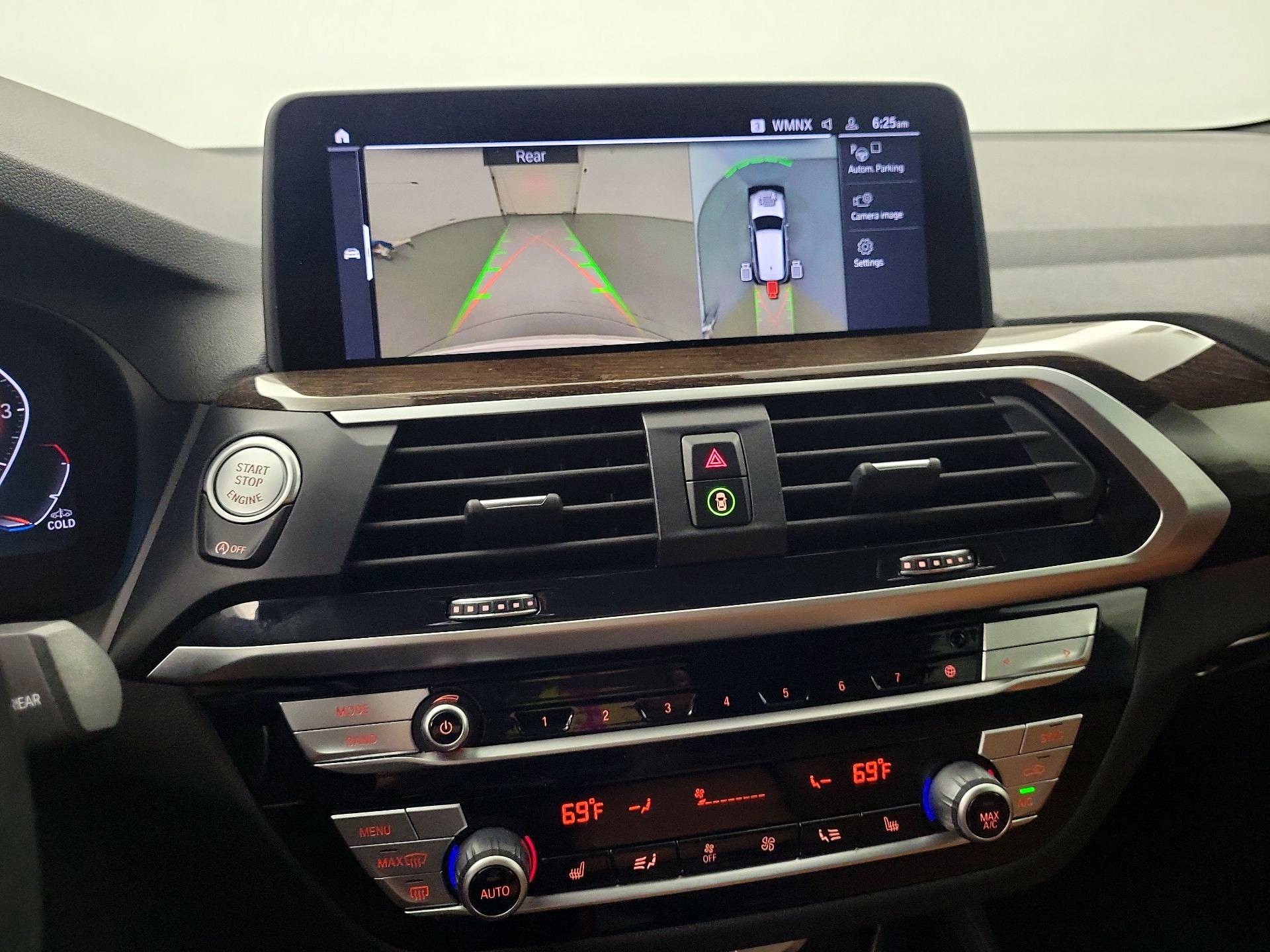 Thumbnail: 2021 BMW X3 - 14