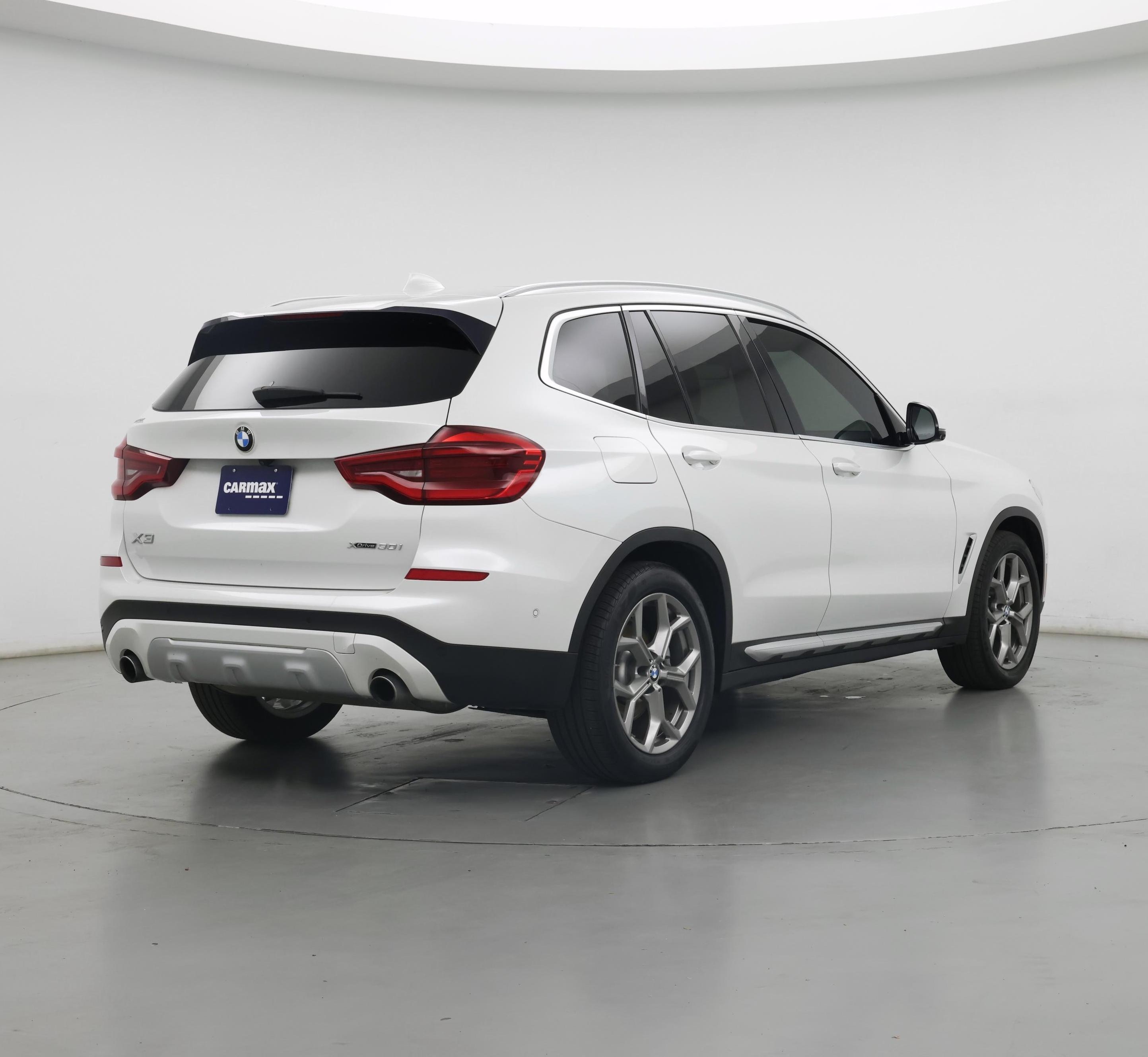 Thumbnail: 2021 BMW X3 - 8