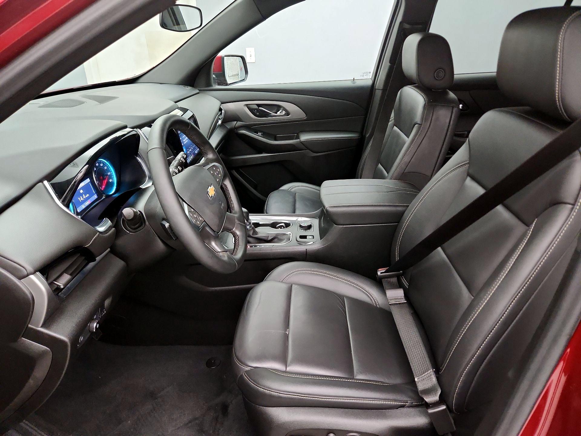 Thumbnail: 2023 Chevrolet Traverse - 11