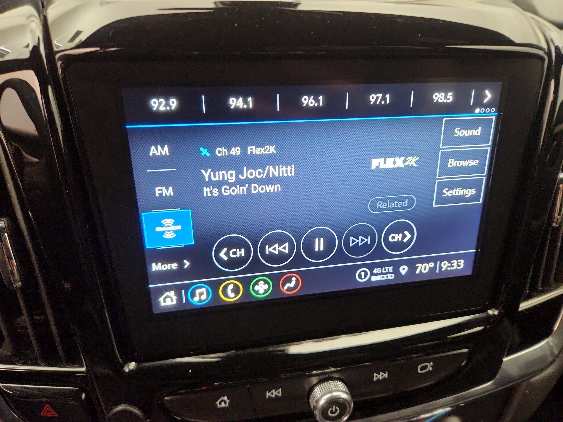 Thumbnail: 2023 Chevrolet Traverse - 15