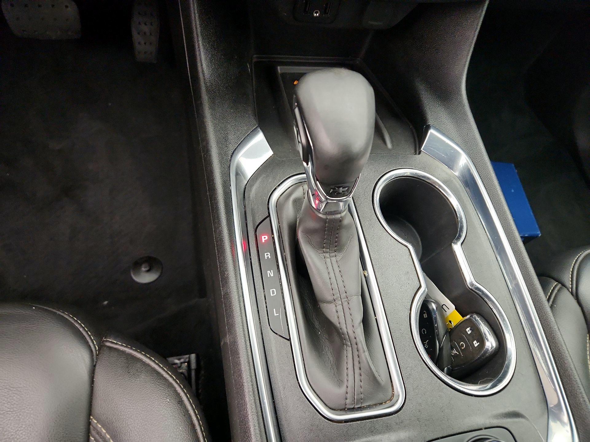 Thumbnail: 2023 Chevrolet Traverse - 17