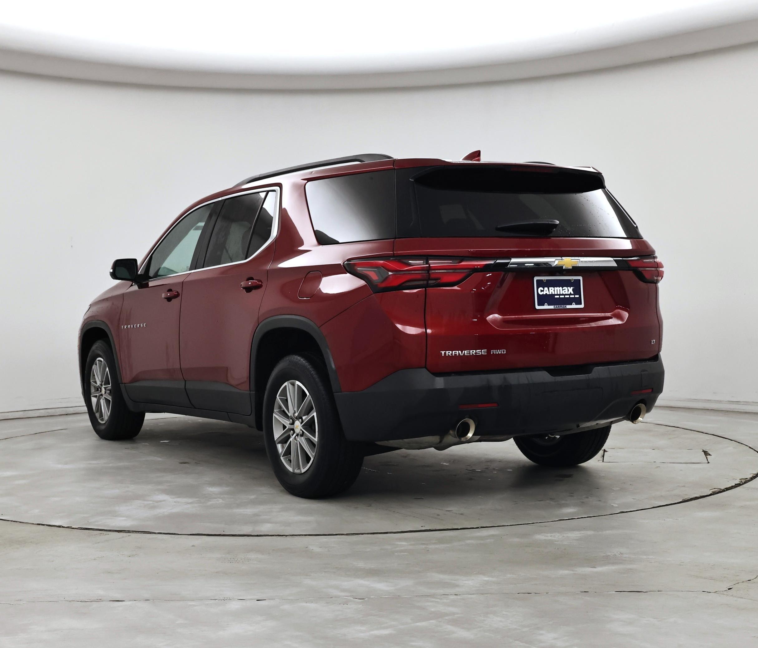 Thumbnail: 2023 Chevrolet Traverse - 2