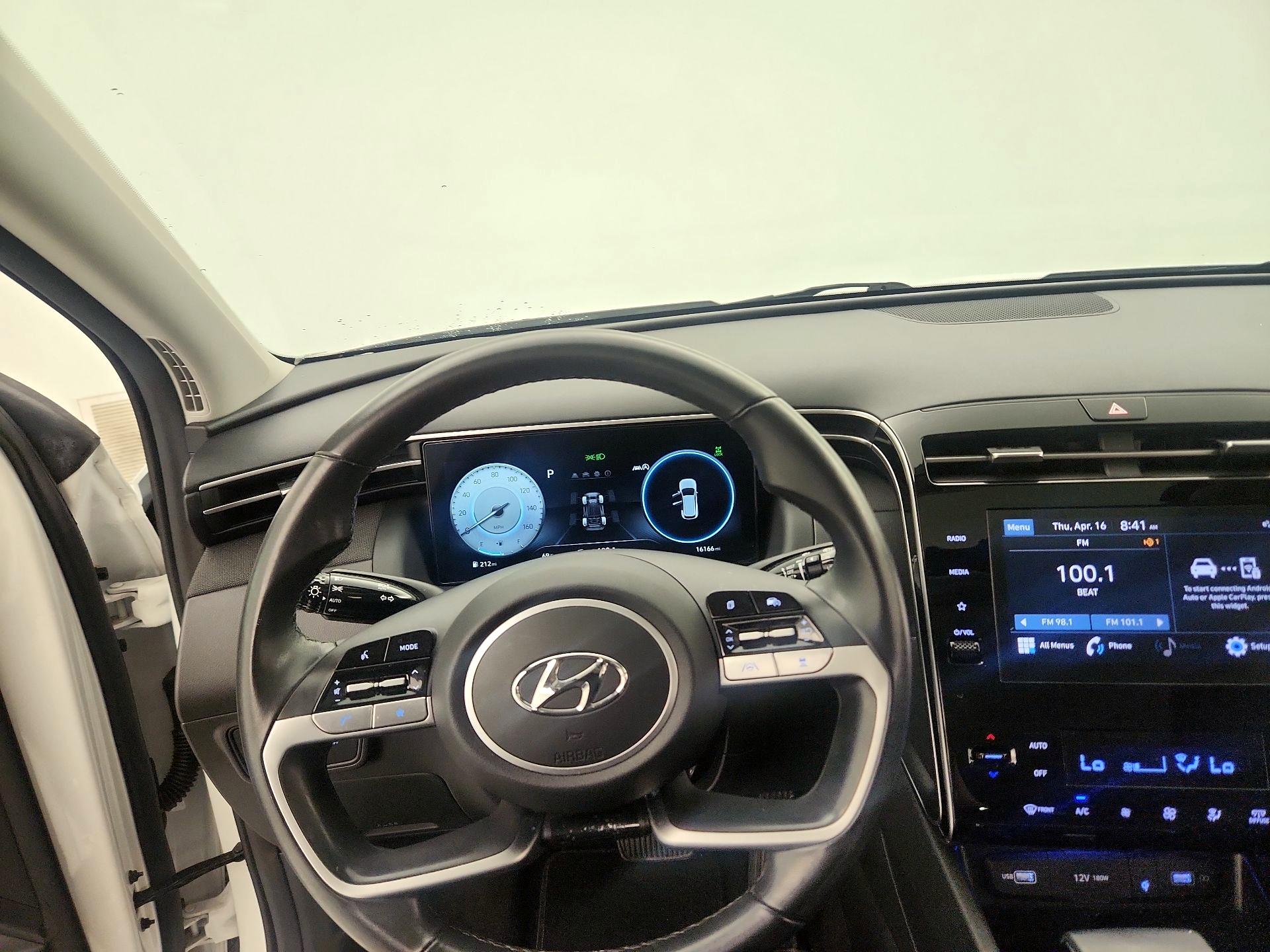 Thumbnail: 2023 Hyundai Tucson - 10