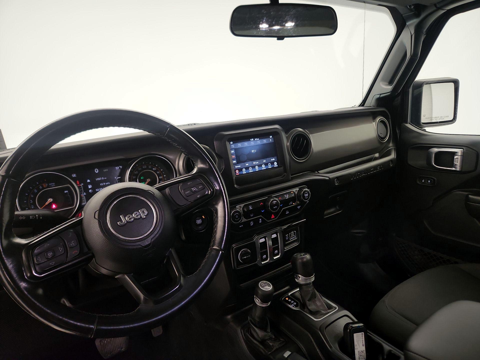 Thumbnail: 2021 Jeep Wrangler - 9