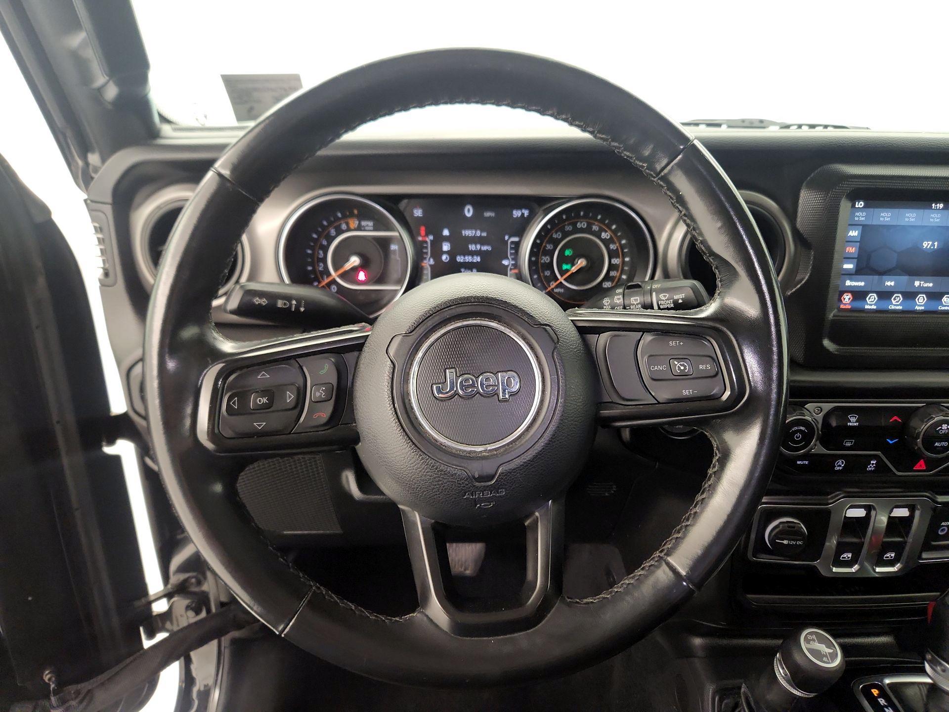 Thumbnail: 2021 Jeep Wrangler - 10