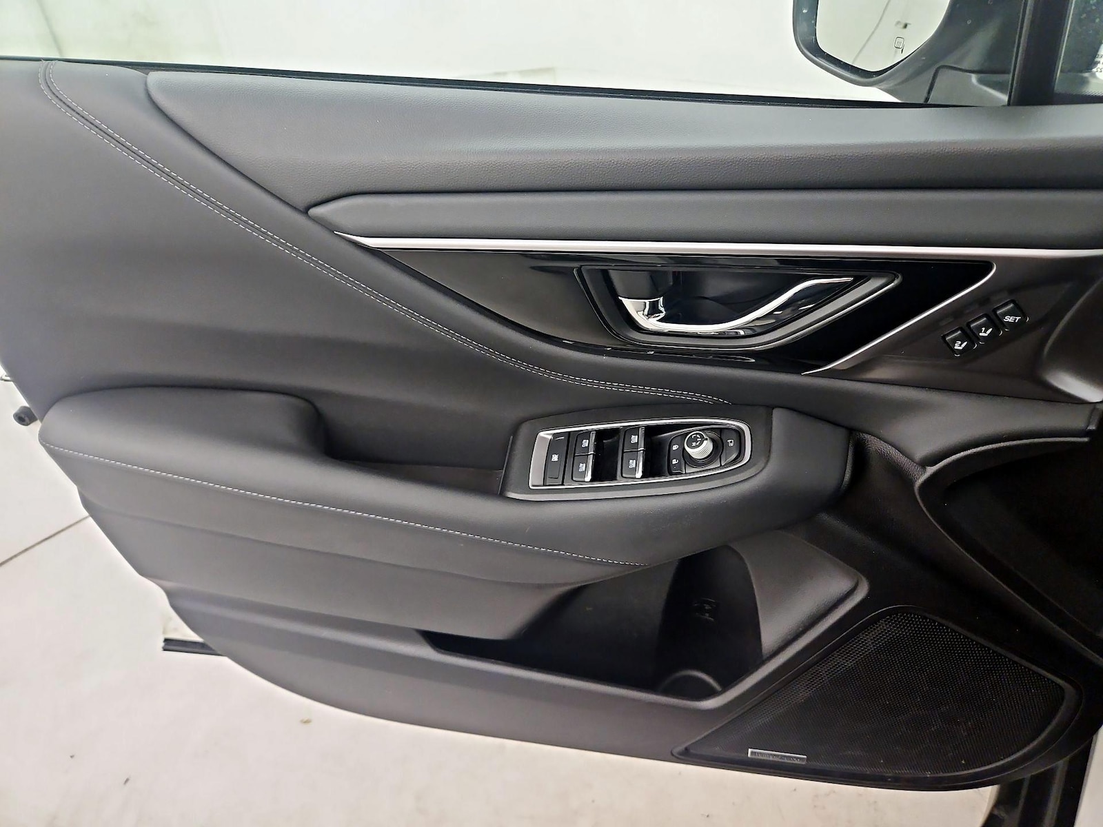 2023 Subaru Outback Touring - Photo 13