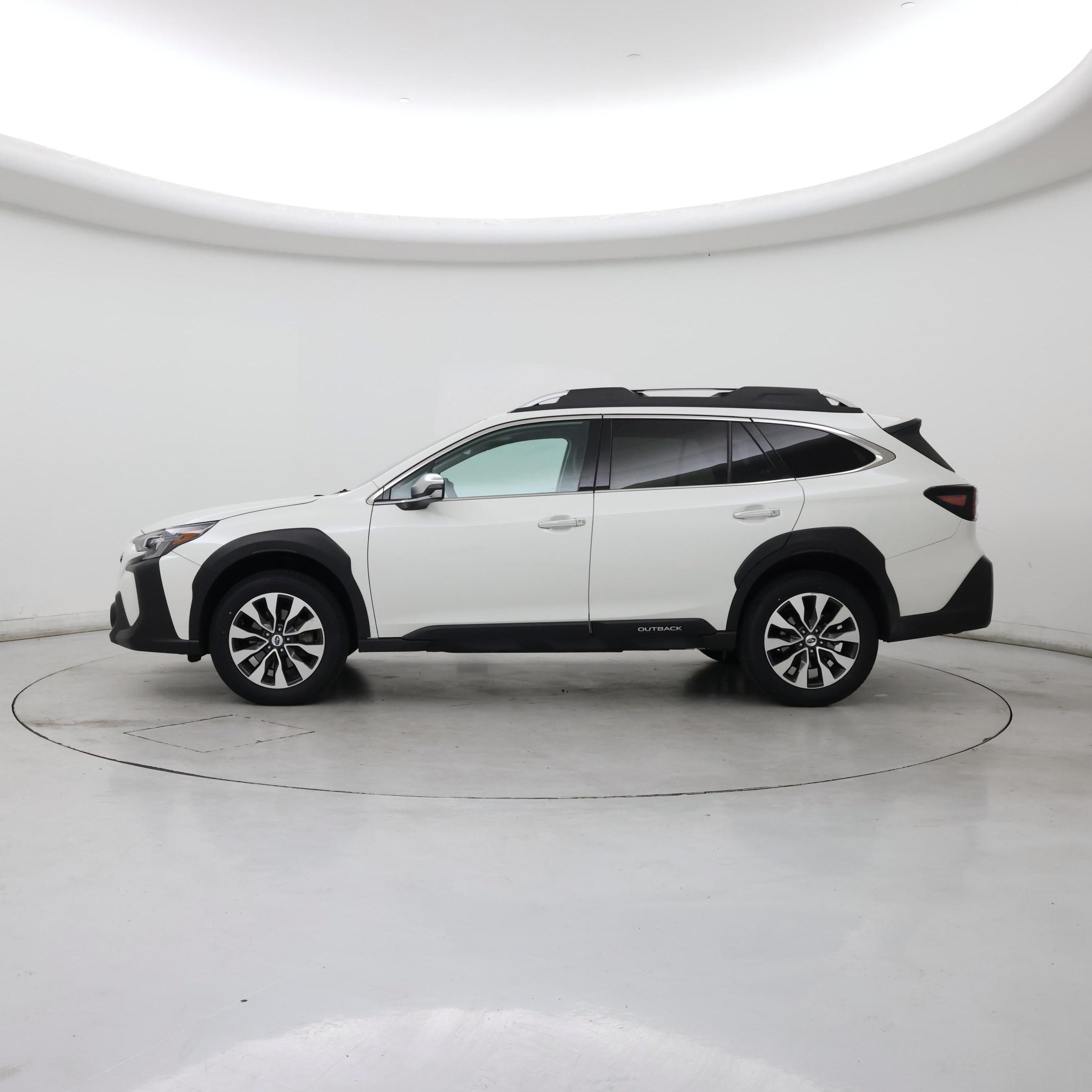 Thumbnail: 2023 Subaru Outback - 3