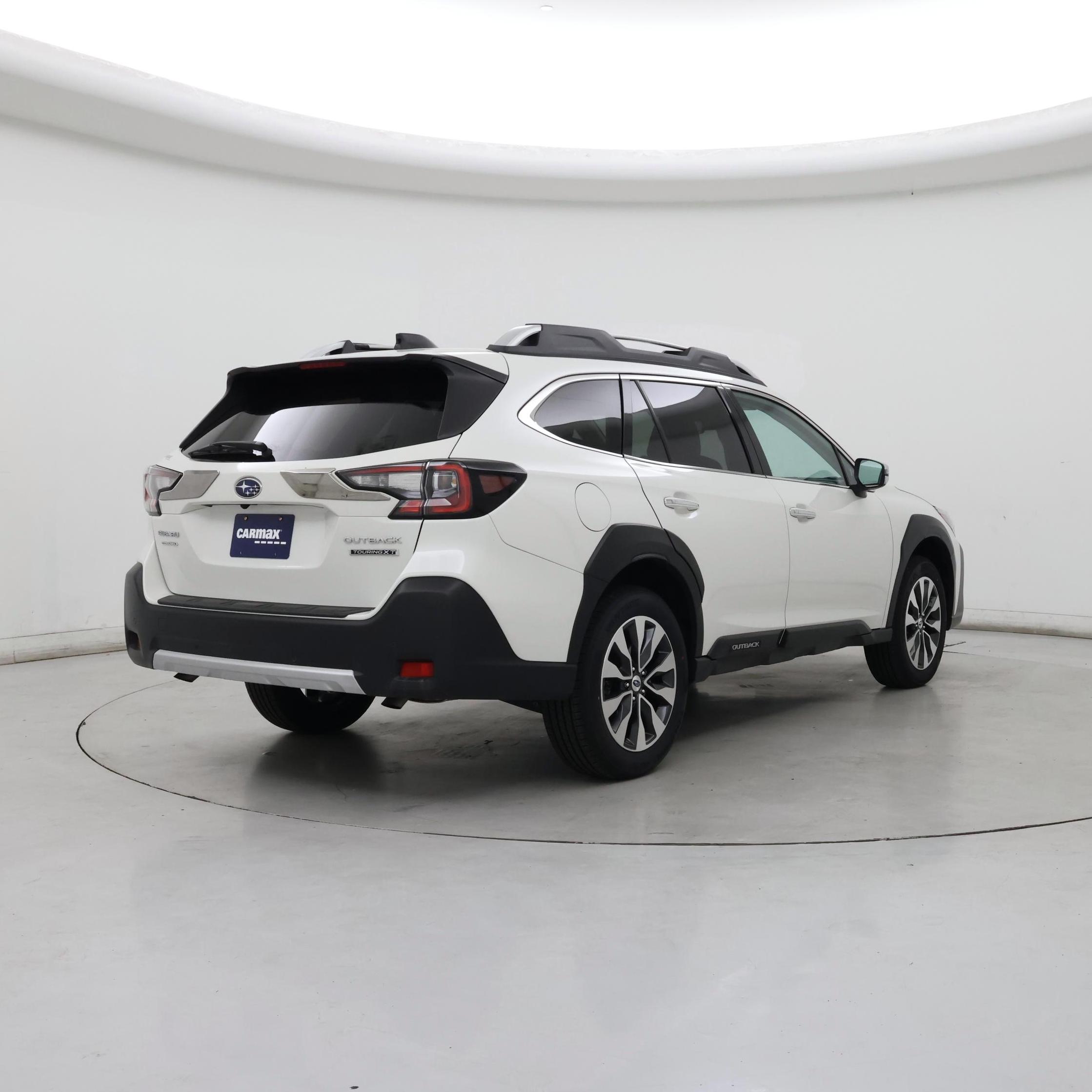Thumbnail: 2023 Subaru Outback - 8