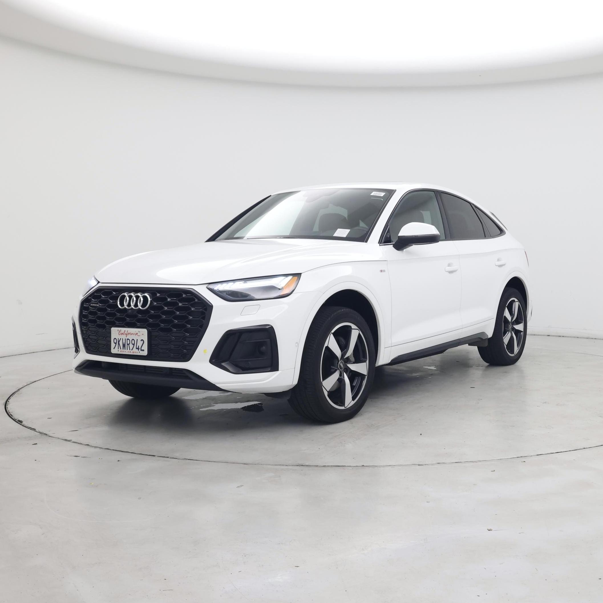 Thumbnail: 2023 Audi Q5 - 4