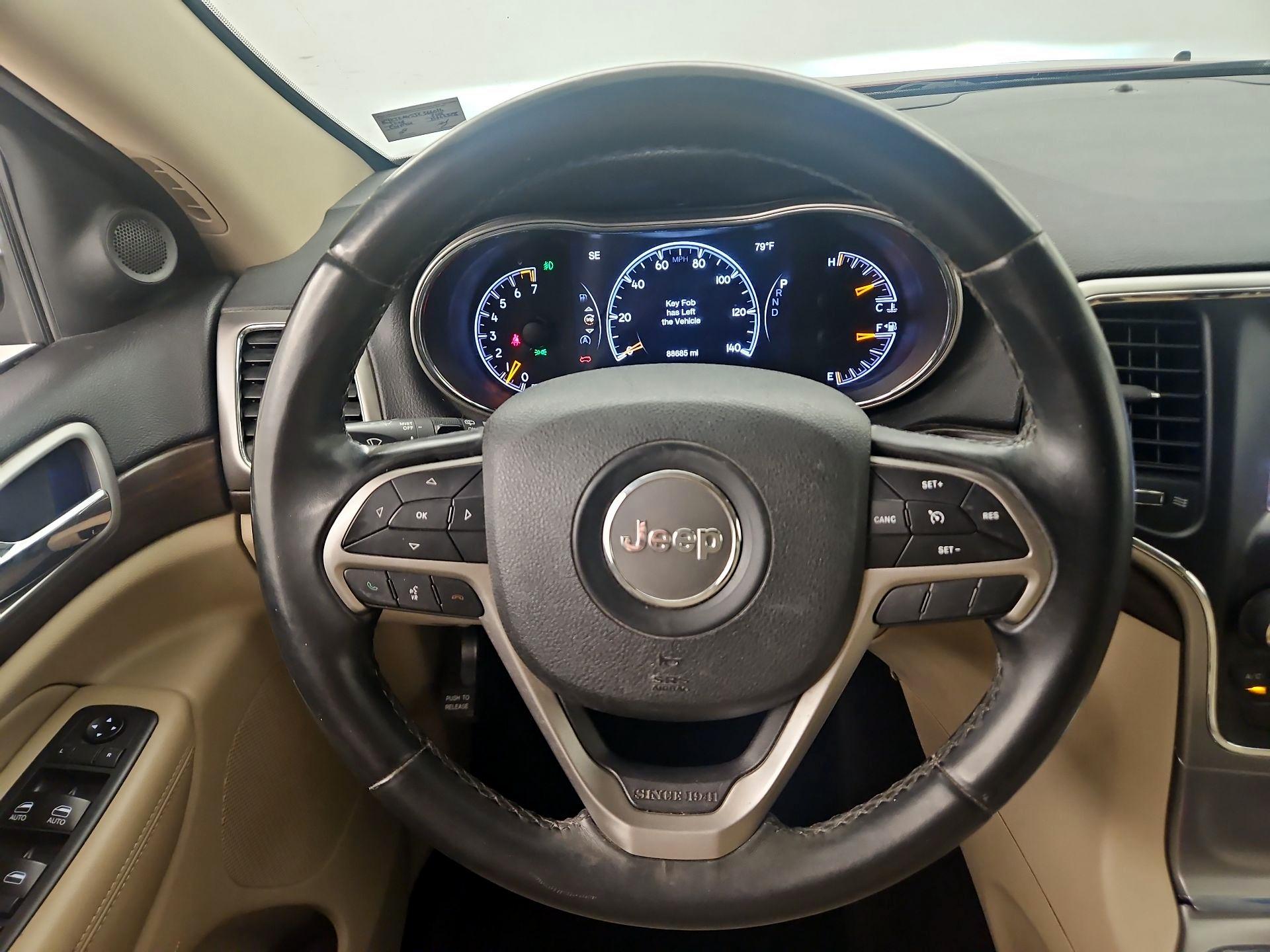 Thumbnail: 2018 Jeep Grand Cherokee - 10