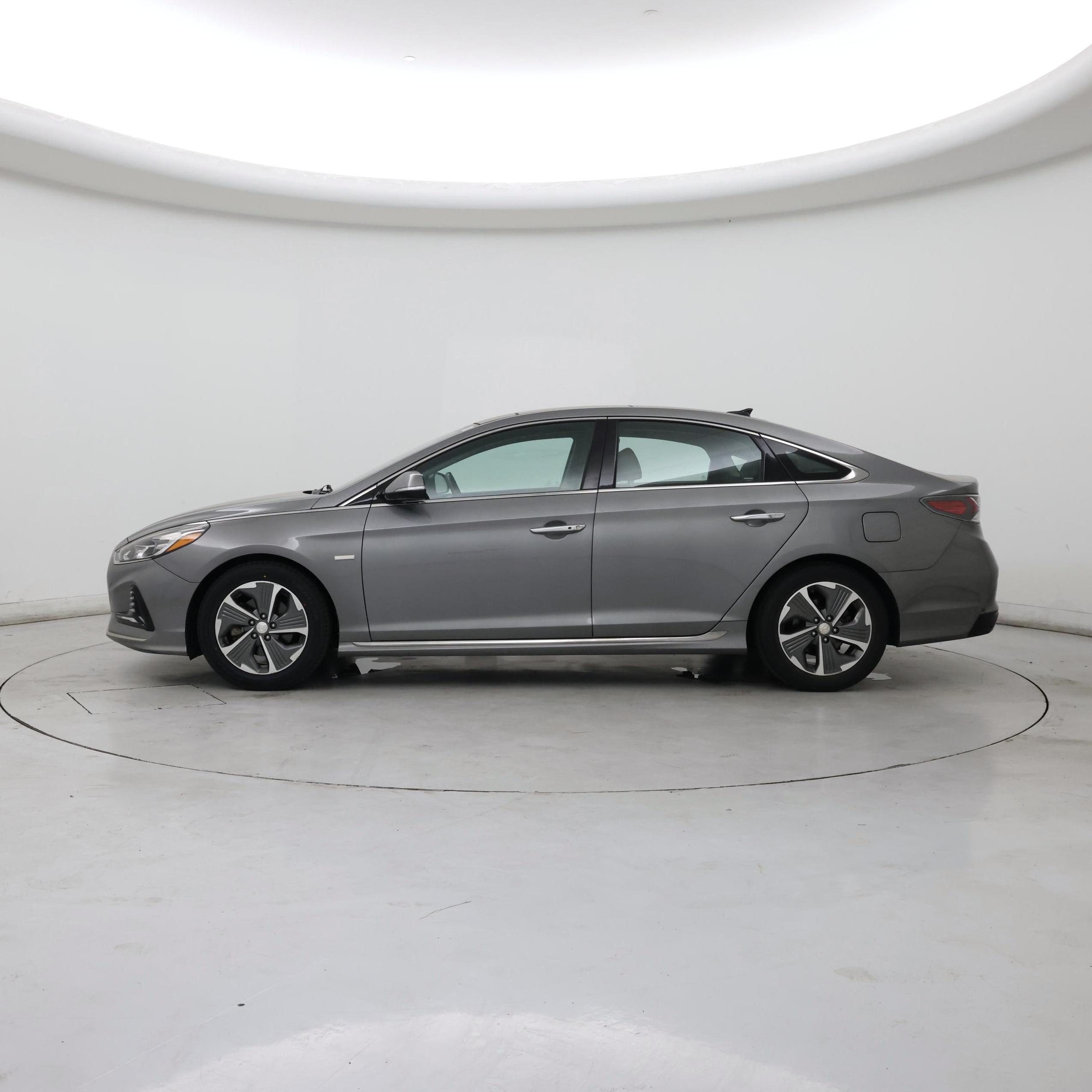 Thumbnail: 2018 Hyundai Sonata - 3