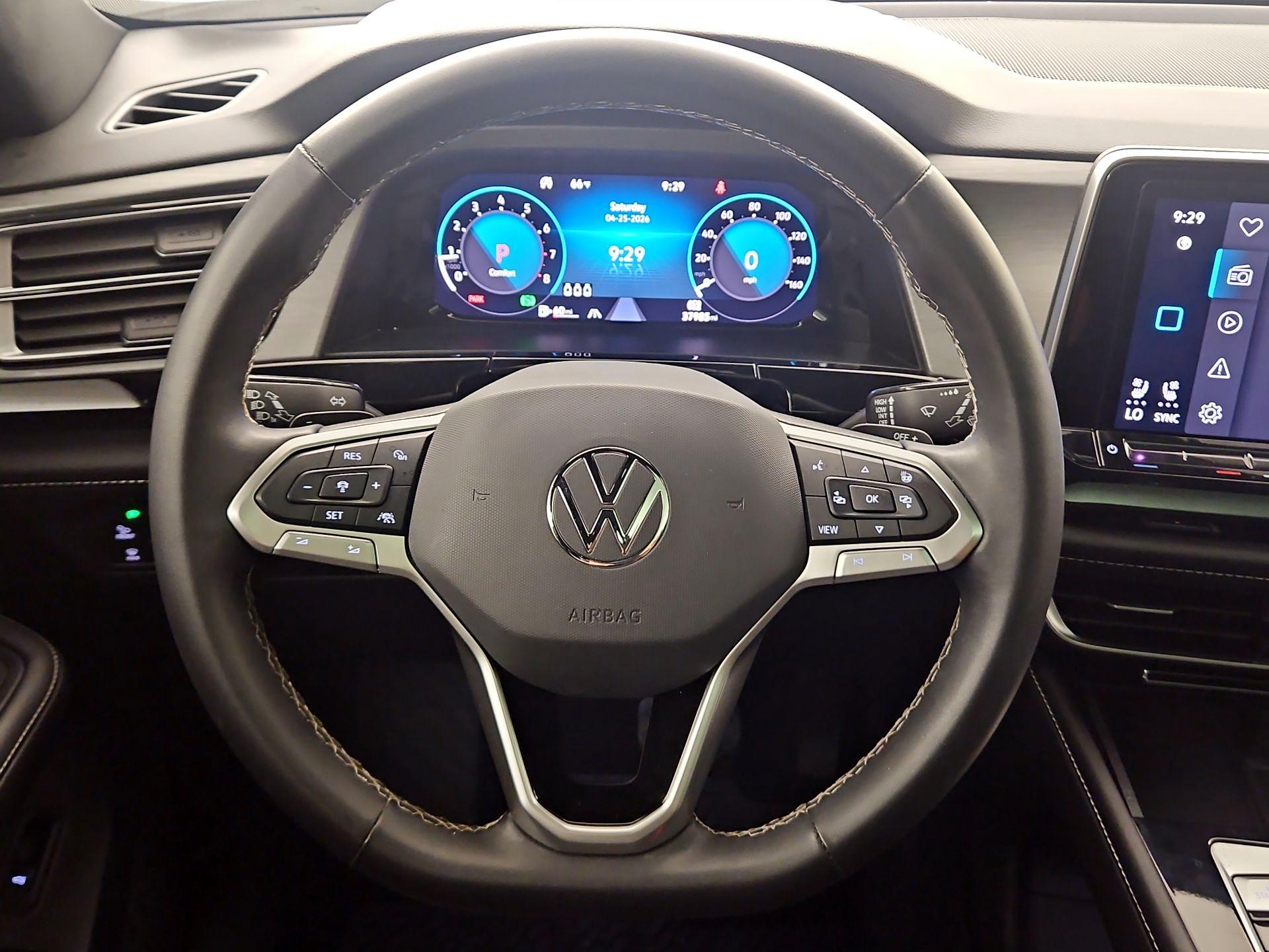 Thumbnail: 2024 Volkswagen Atlas - 10