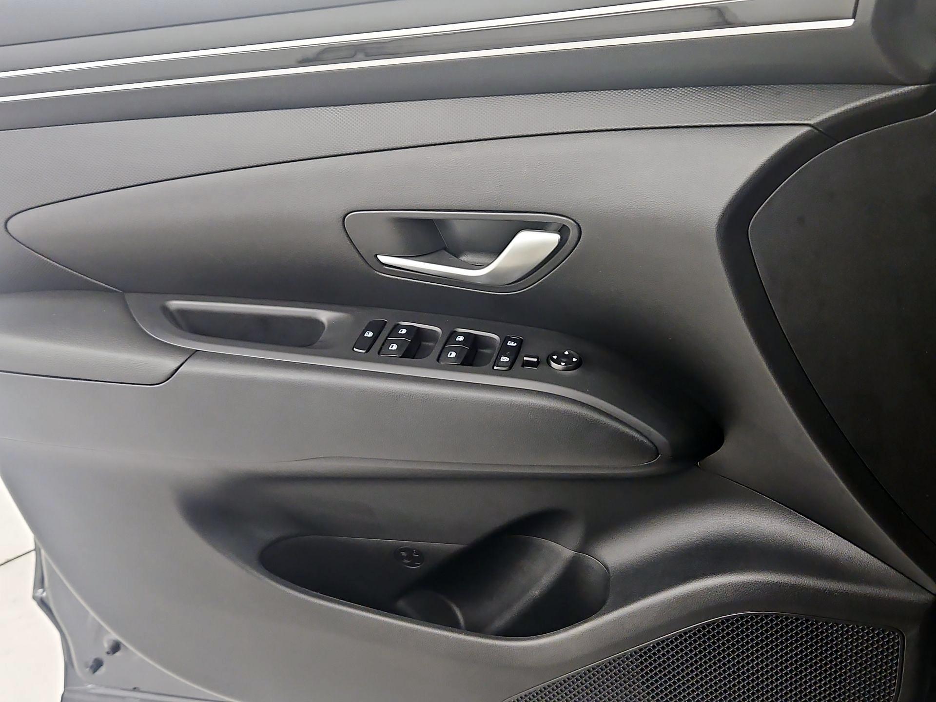 Thumbnail: 2024 Hyundai Tucson - 12