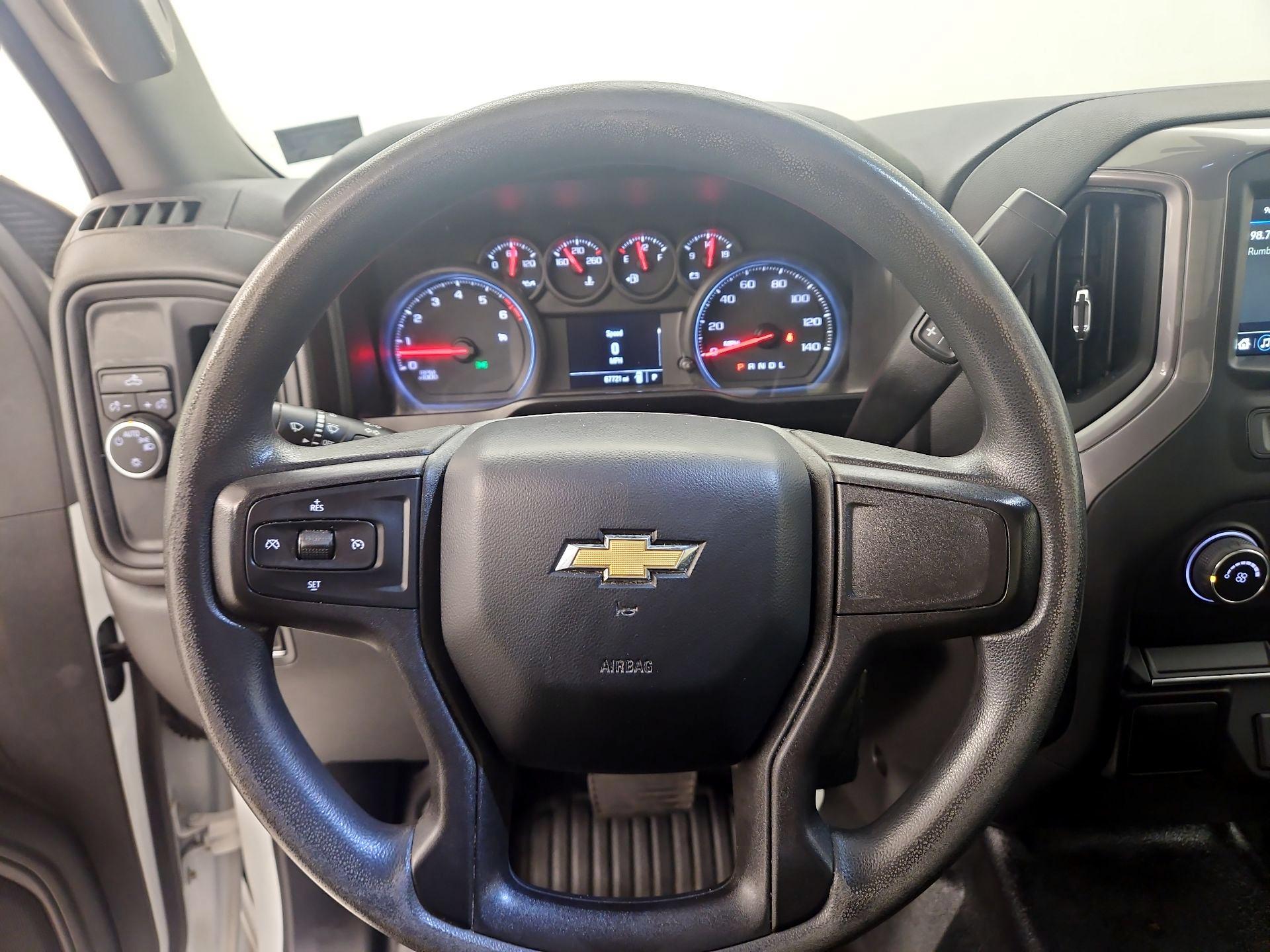 Thumbnail: 2019 Chevrolet Silverado 1500 - 10