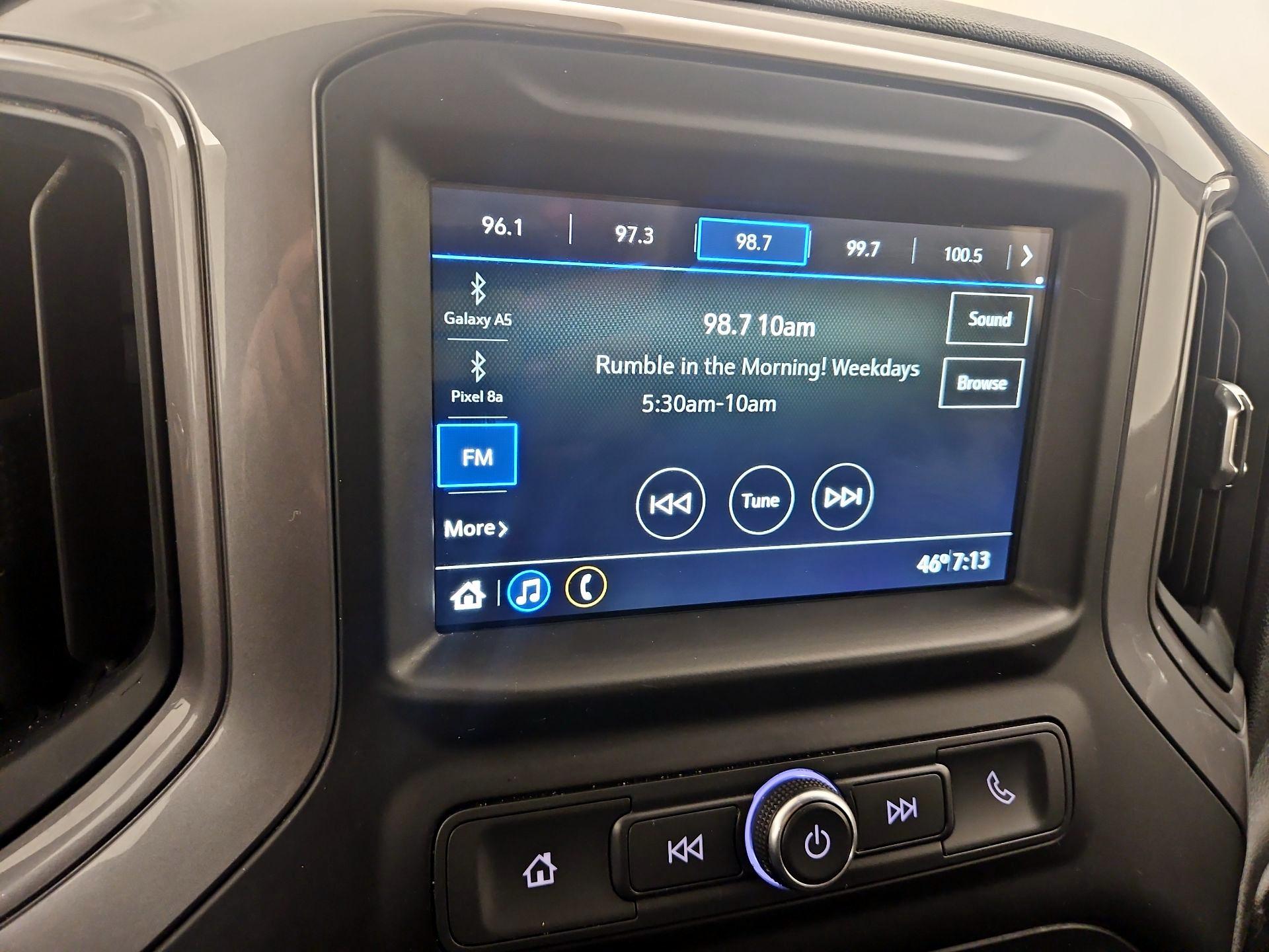 Thumbnail: 2019 Chevrolet Silverado 1500 - 15