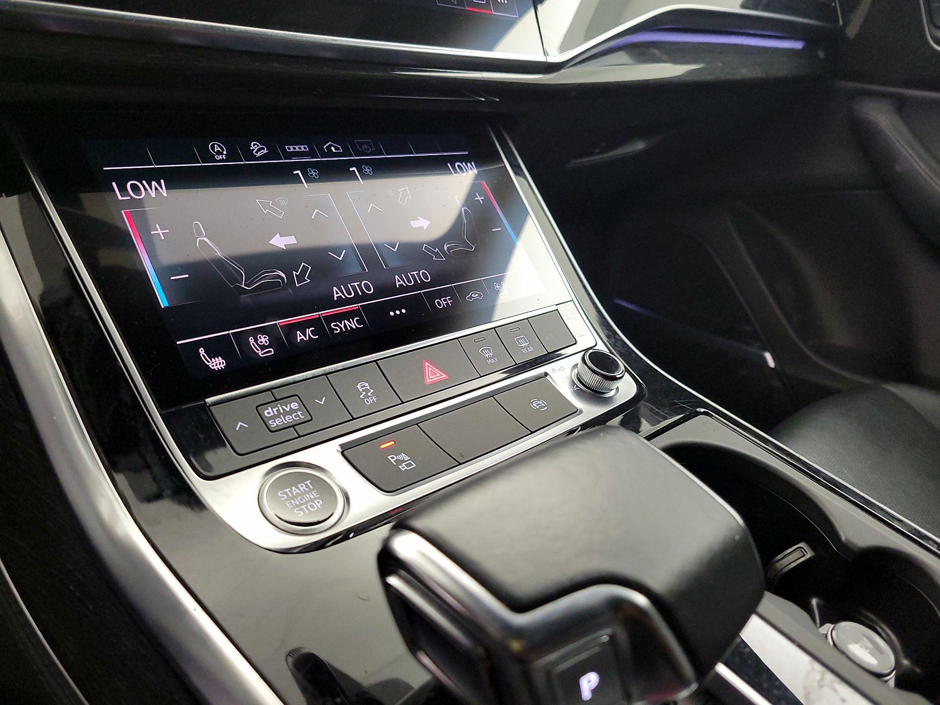 Thumbnail: 2021 Audi Q7 - 17