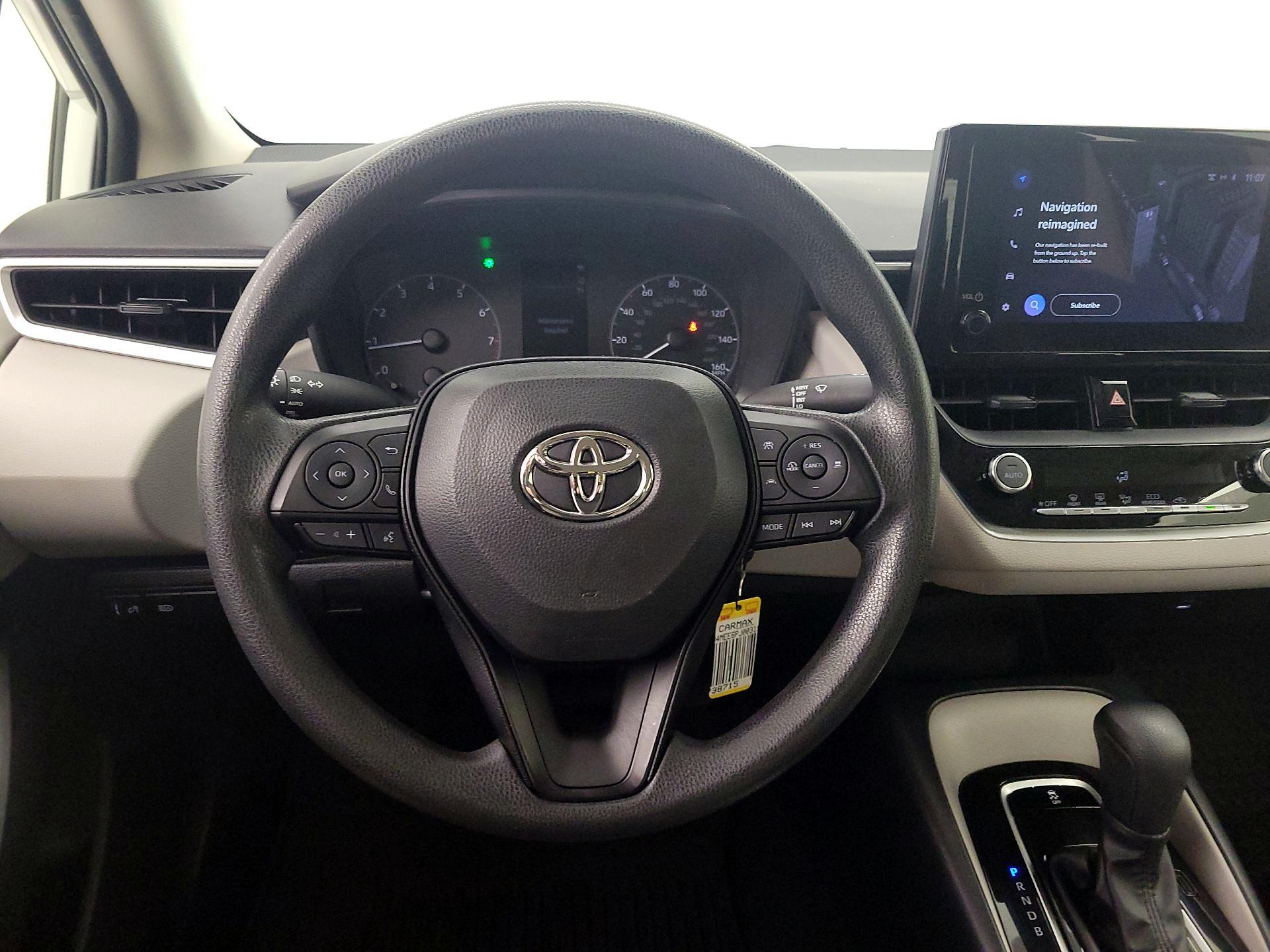 Thumbnail: 2023 Toyota Corolla - 10