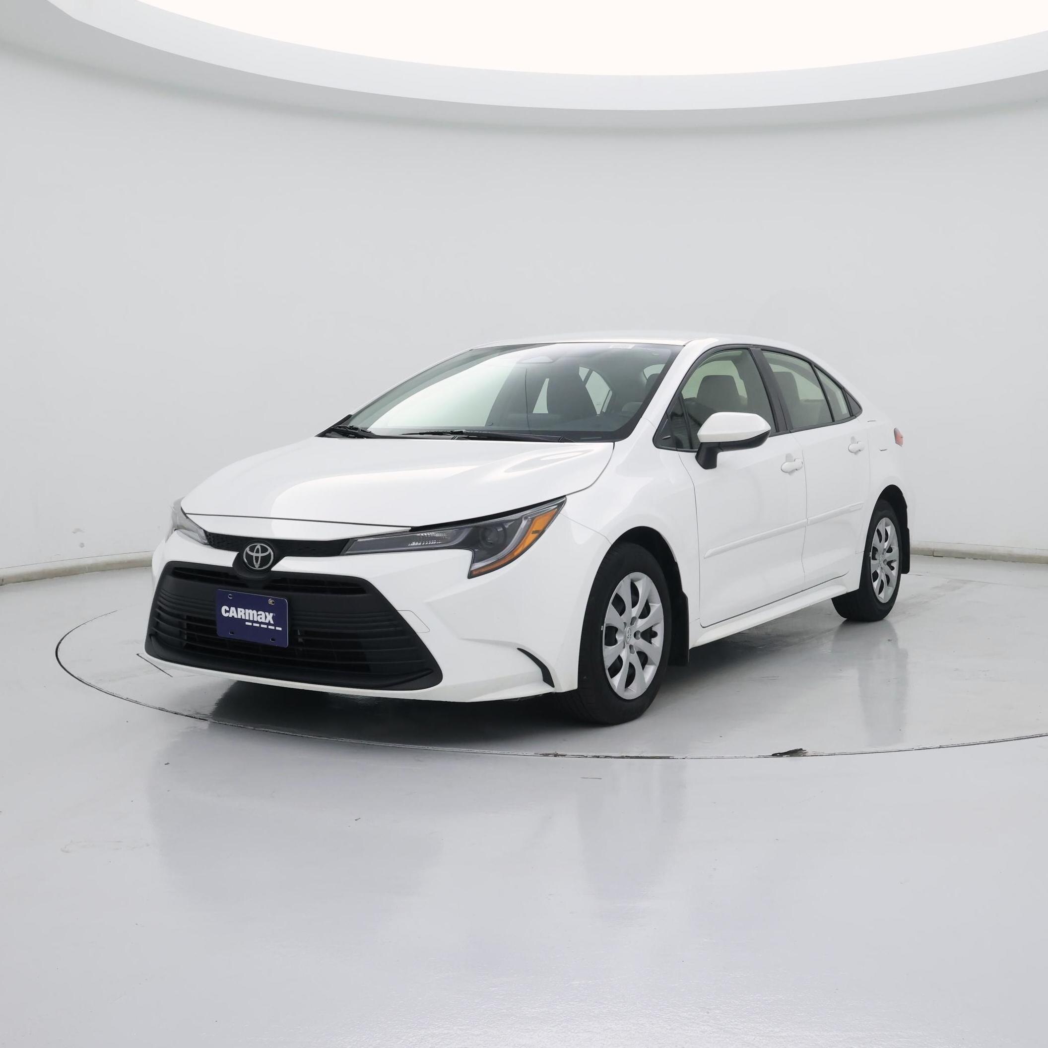 Thumbnail: 2023 Toyota Corolla - 4