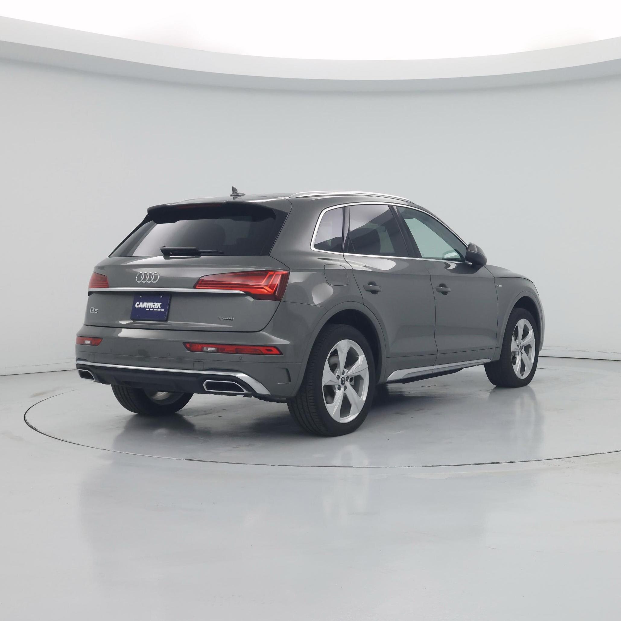 Thumbnail: 2023 Audi Q5 - 8