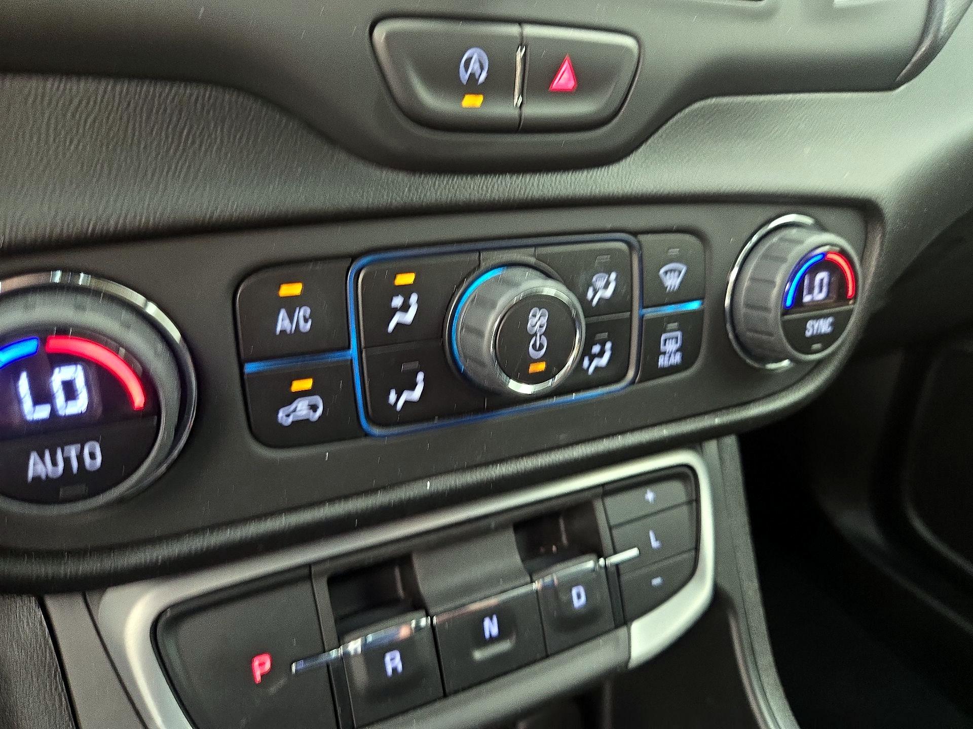 Thumbnail: 2022 GMC Terrain - 15