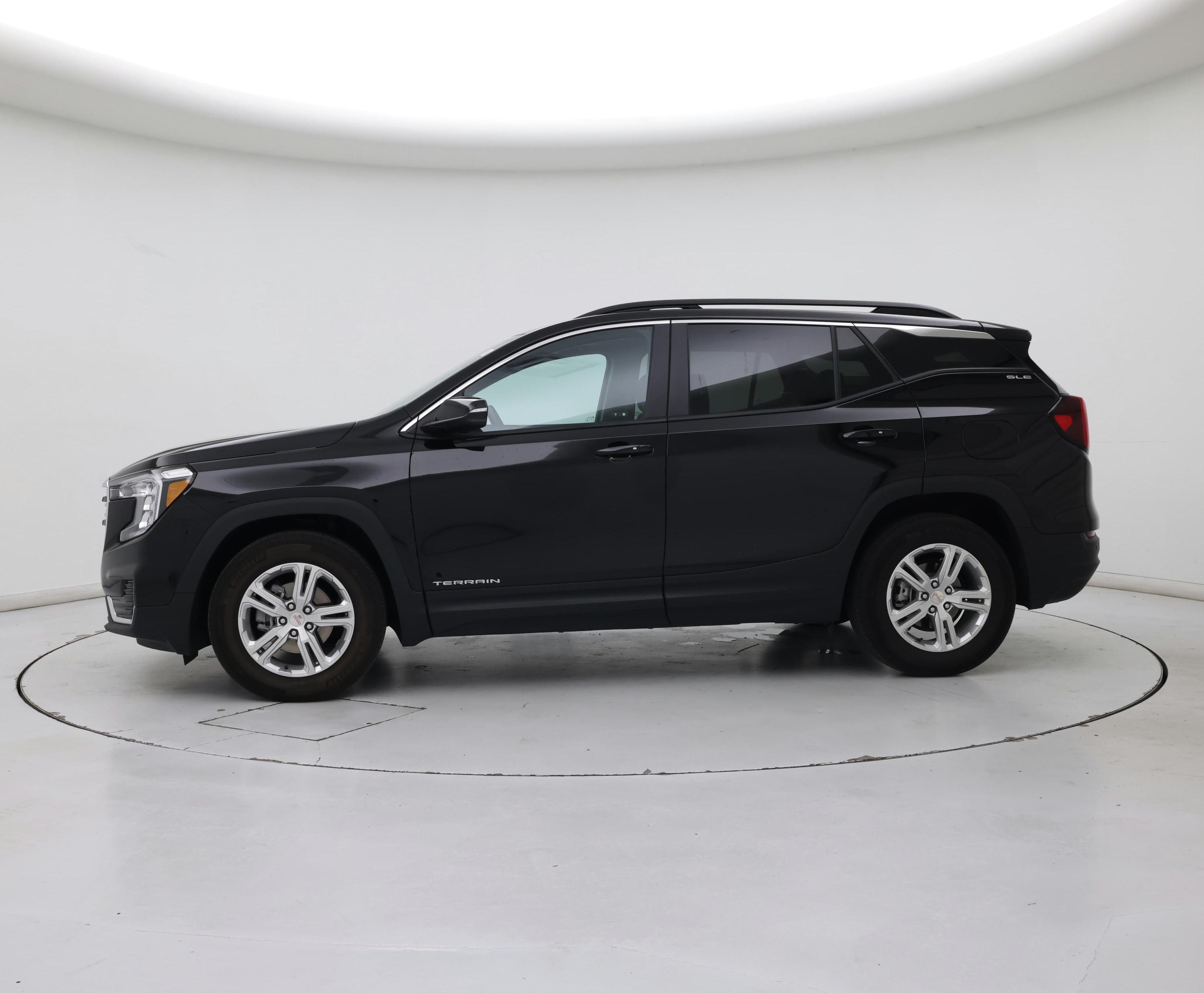 Thumbnail: 2022 GMC Terrain - 3