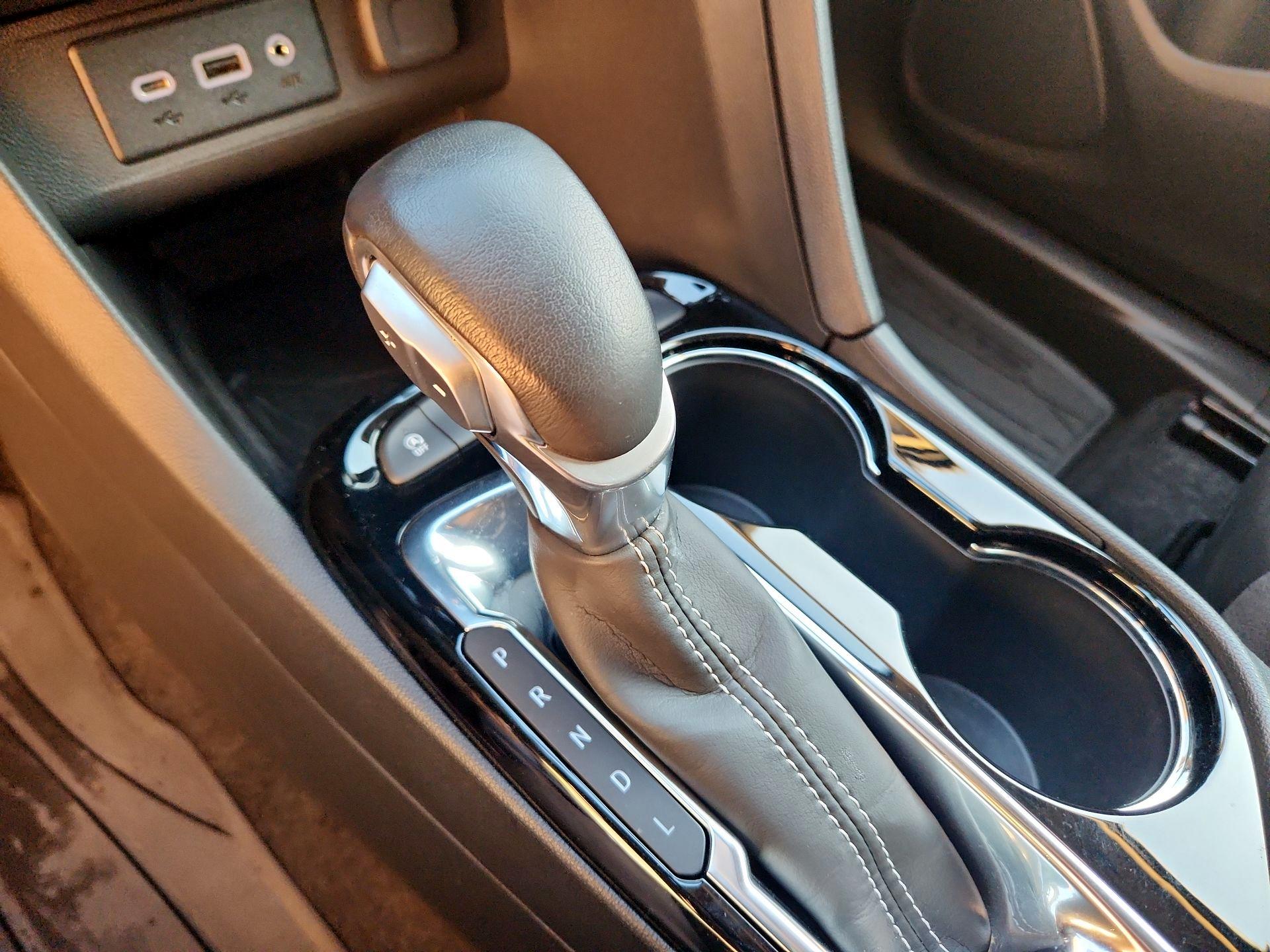 Thumbnail: 2023 Buick Encore GX - 18