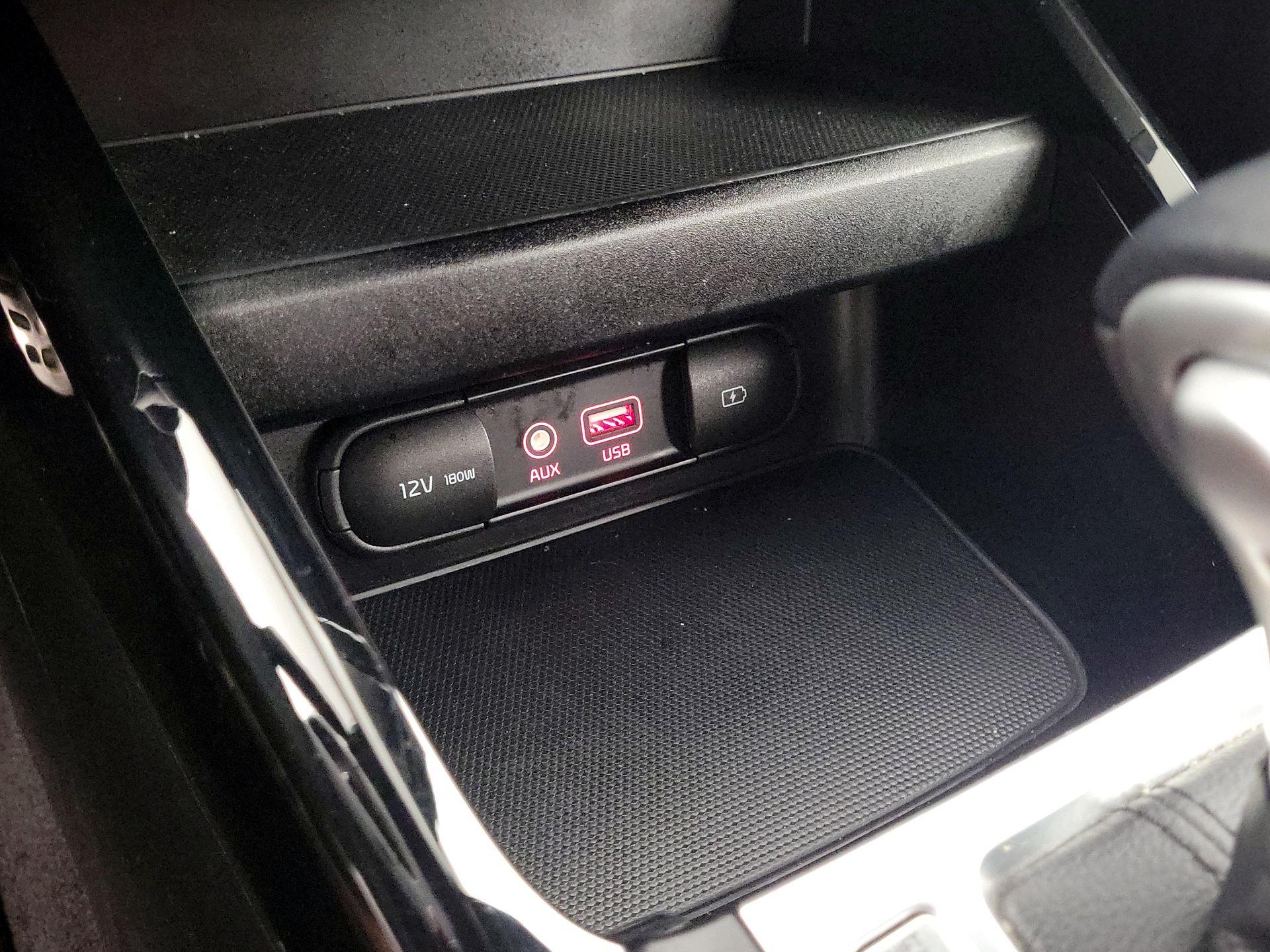 Thumbnail: 2021 Kia Forte - 18