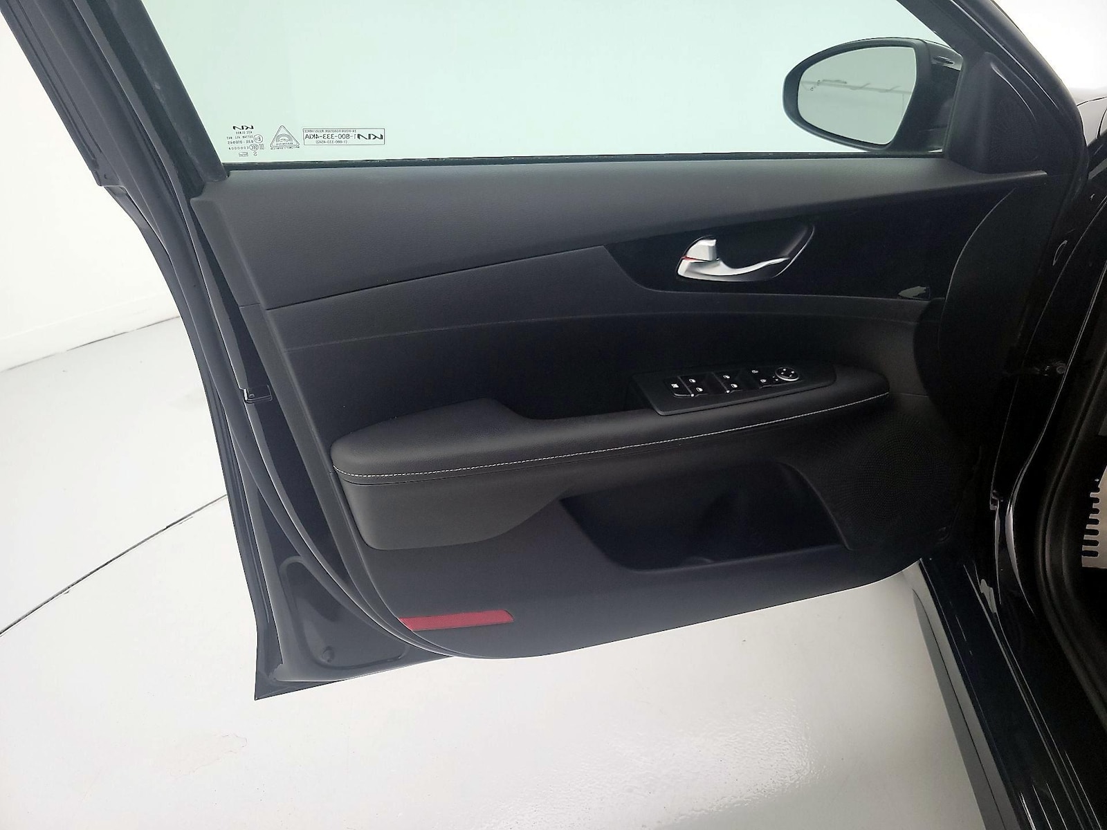 2023 Kia Forte GT-Line - Photo 13