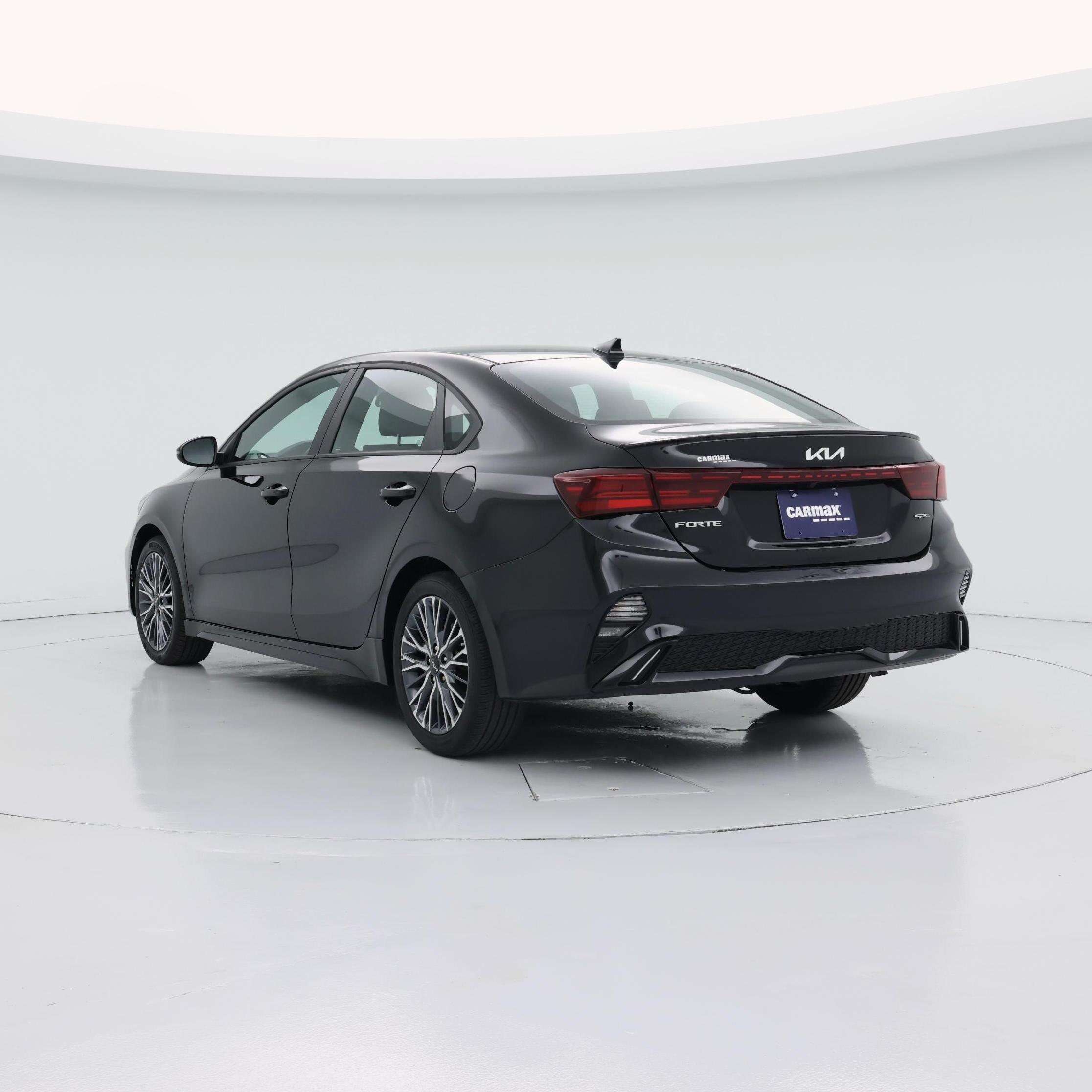 Thumbnail: 2023 Kia Forte - 2