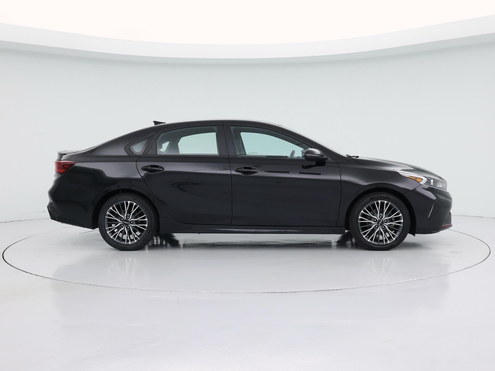 2023 Kia Forte GT-Line - Photo 8