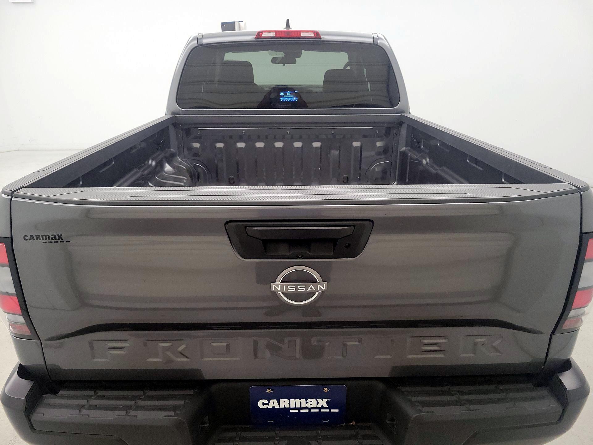 Thumbnail: 2022 Nissan Frontier - 20