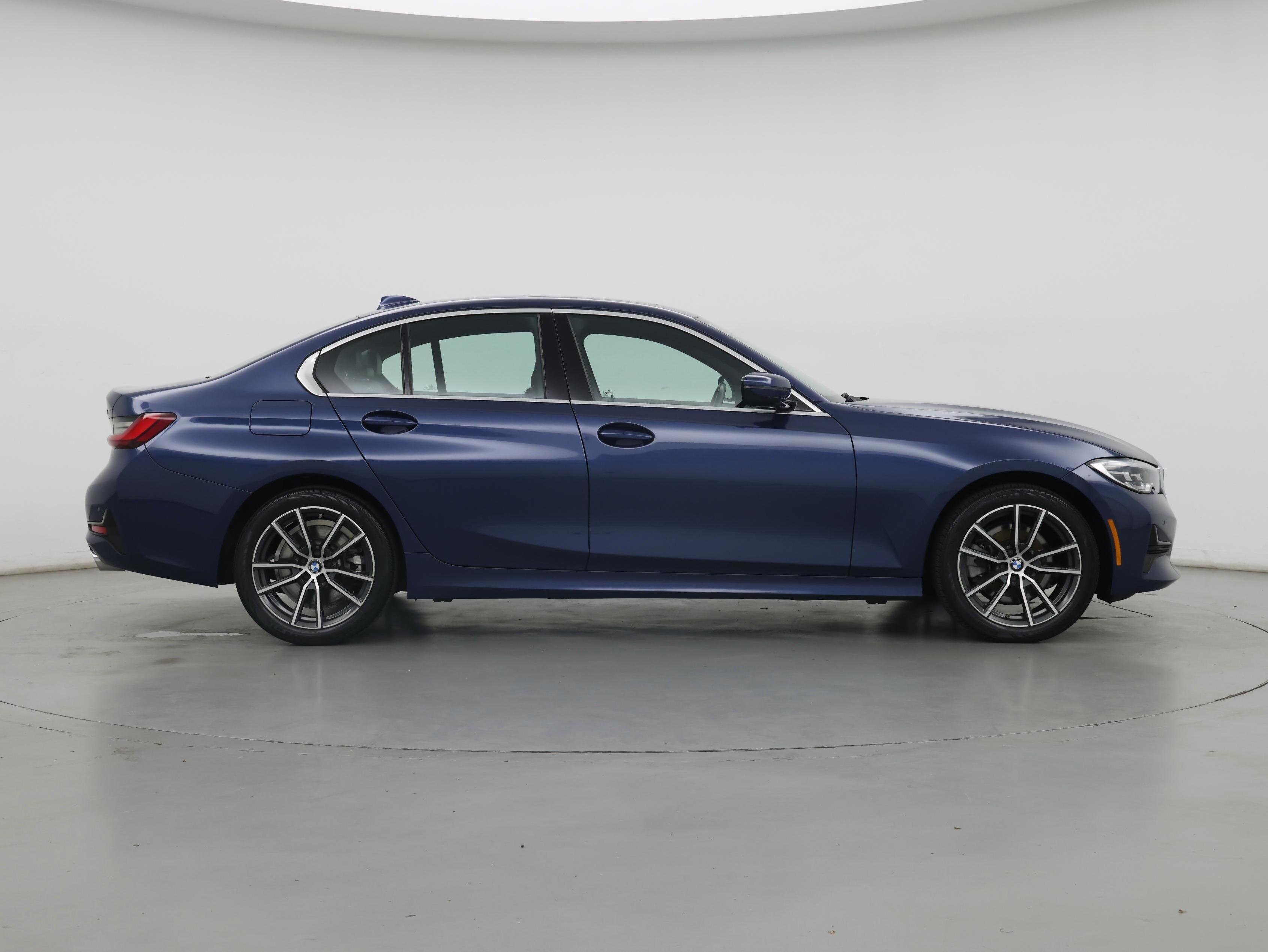 Thumbnail: 2022 BMW 3 Series - 7
