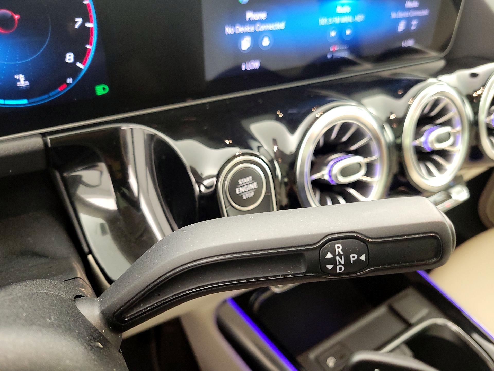 Thumbnail: 2021 Mercedes-Benz GLA - 17