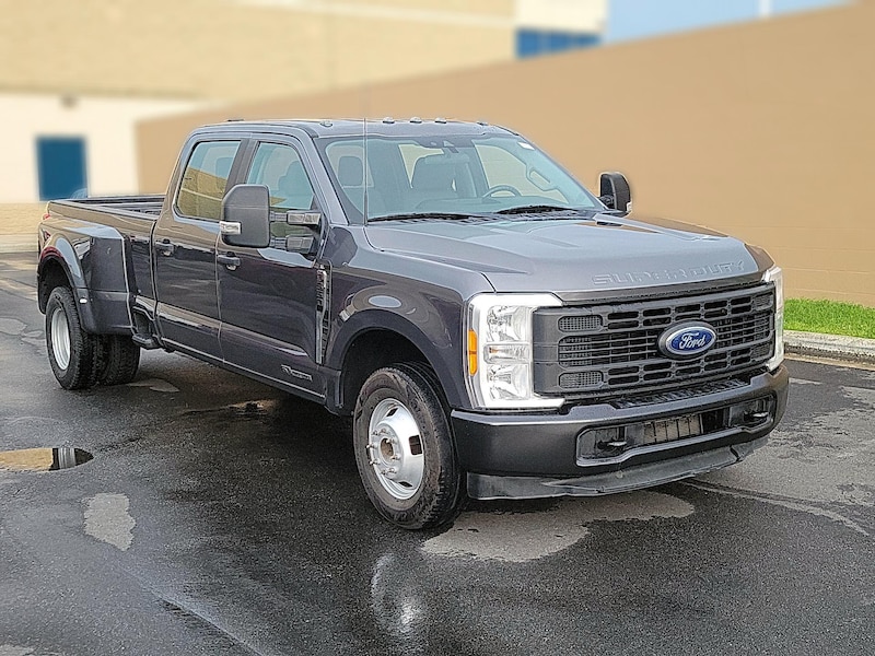 2023 Ford F350 XL
