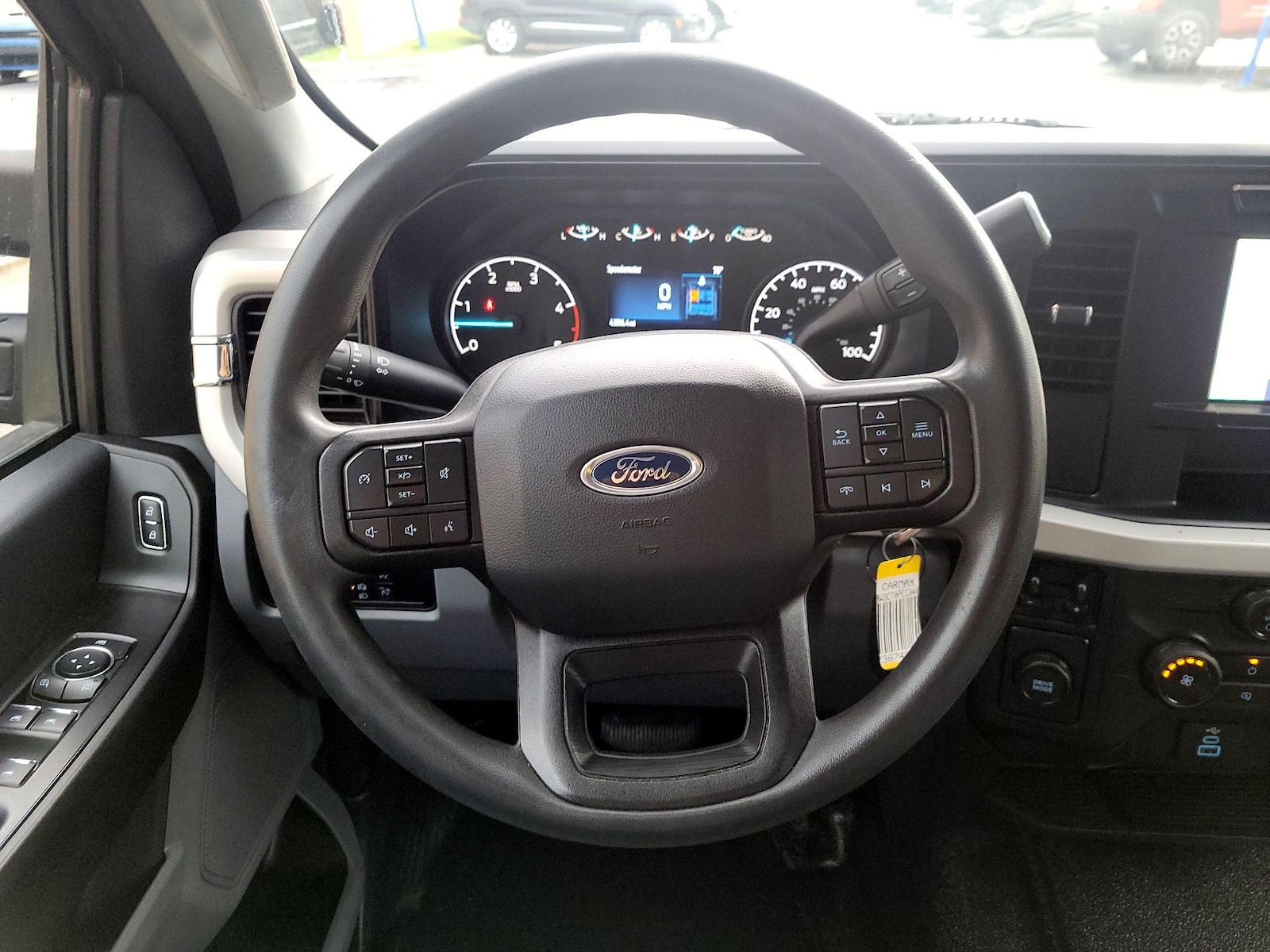 2023 Ford F-350 Super Duty XL - Photo 10