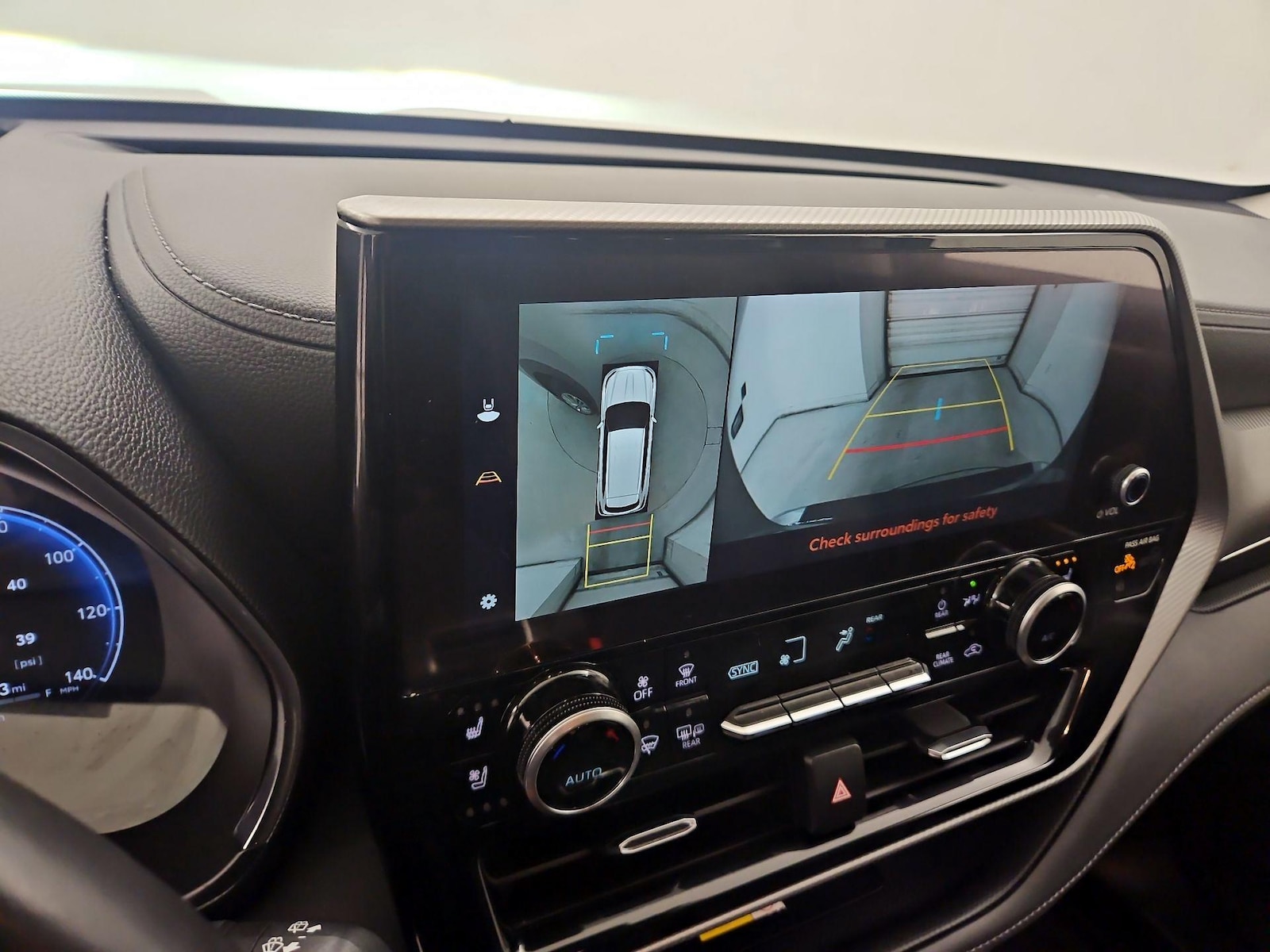 2023 Toyota Highlander Platinum - Photo 15